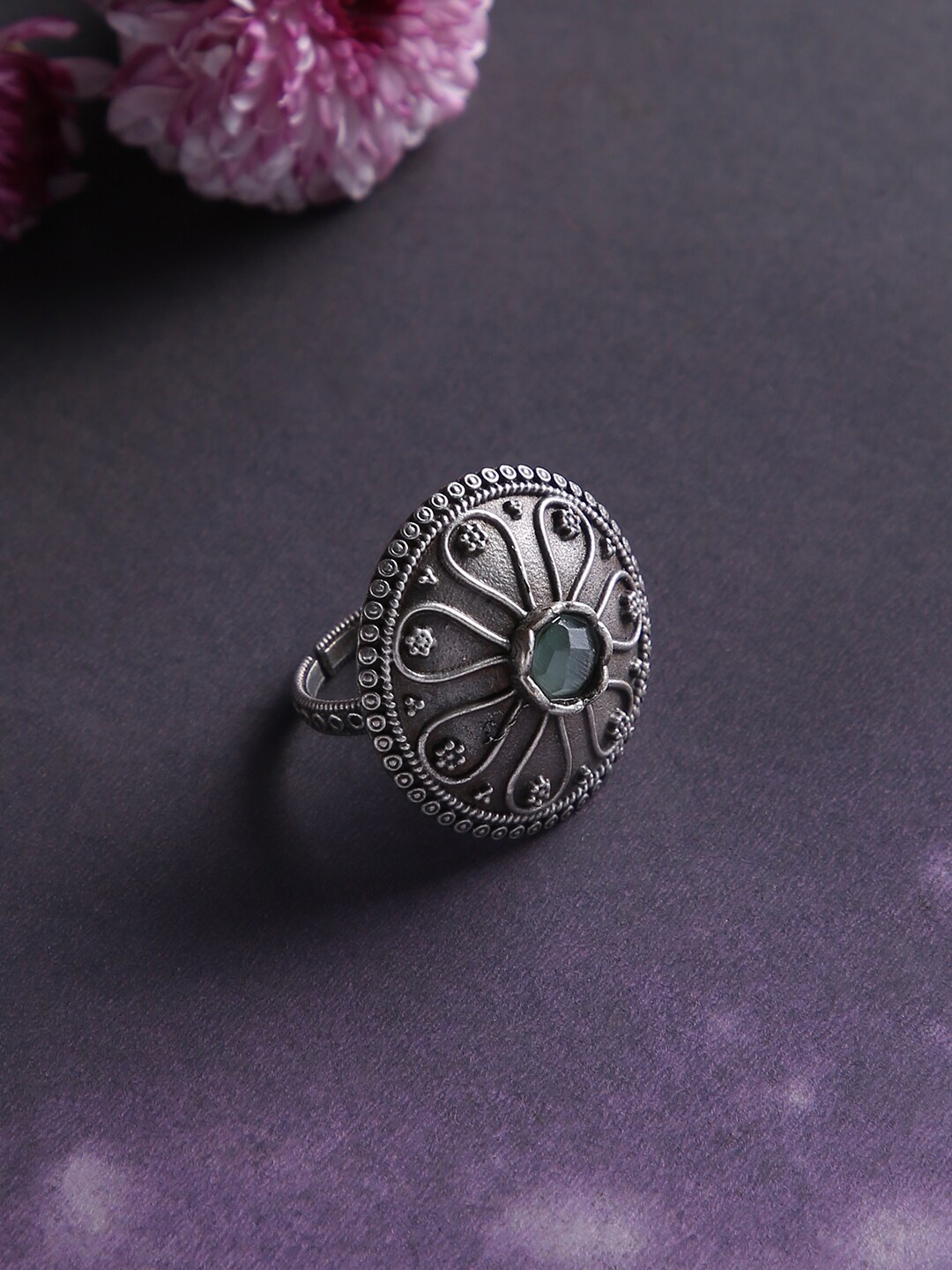 

justpeachy Oxidised Silver-Plated & Green Stone-Studded Finger Ring