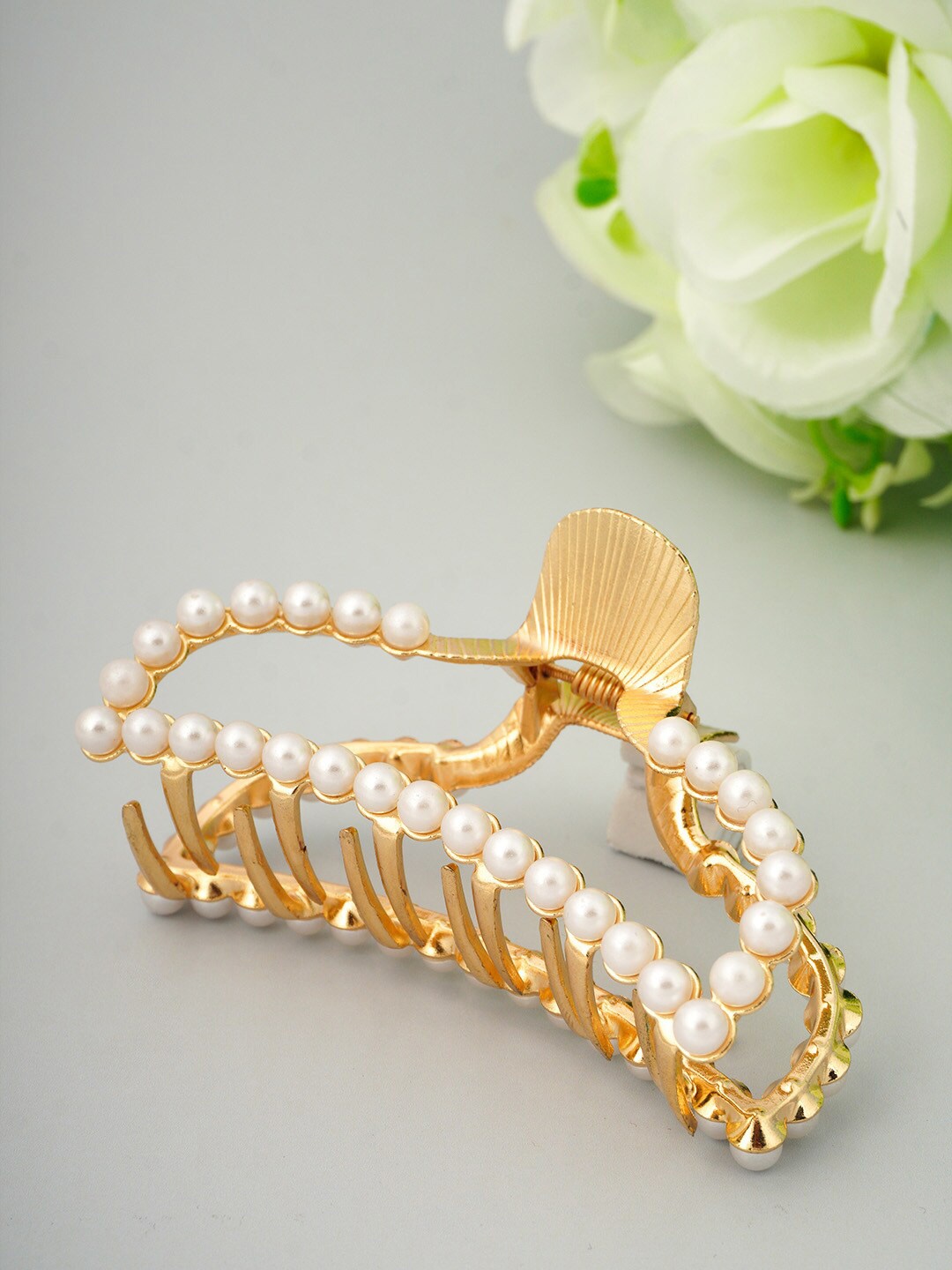 

Ferosh Women Gold-Toned & White Embellished Pearls Beaded Claw Clip
