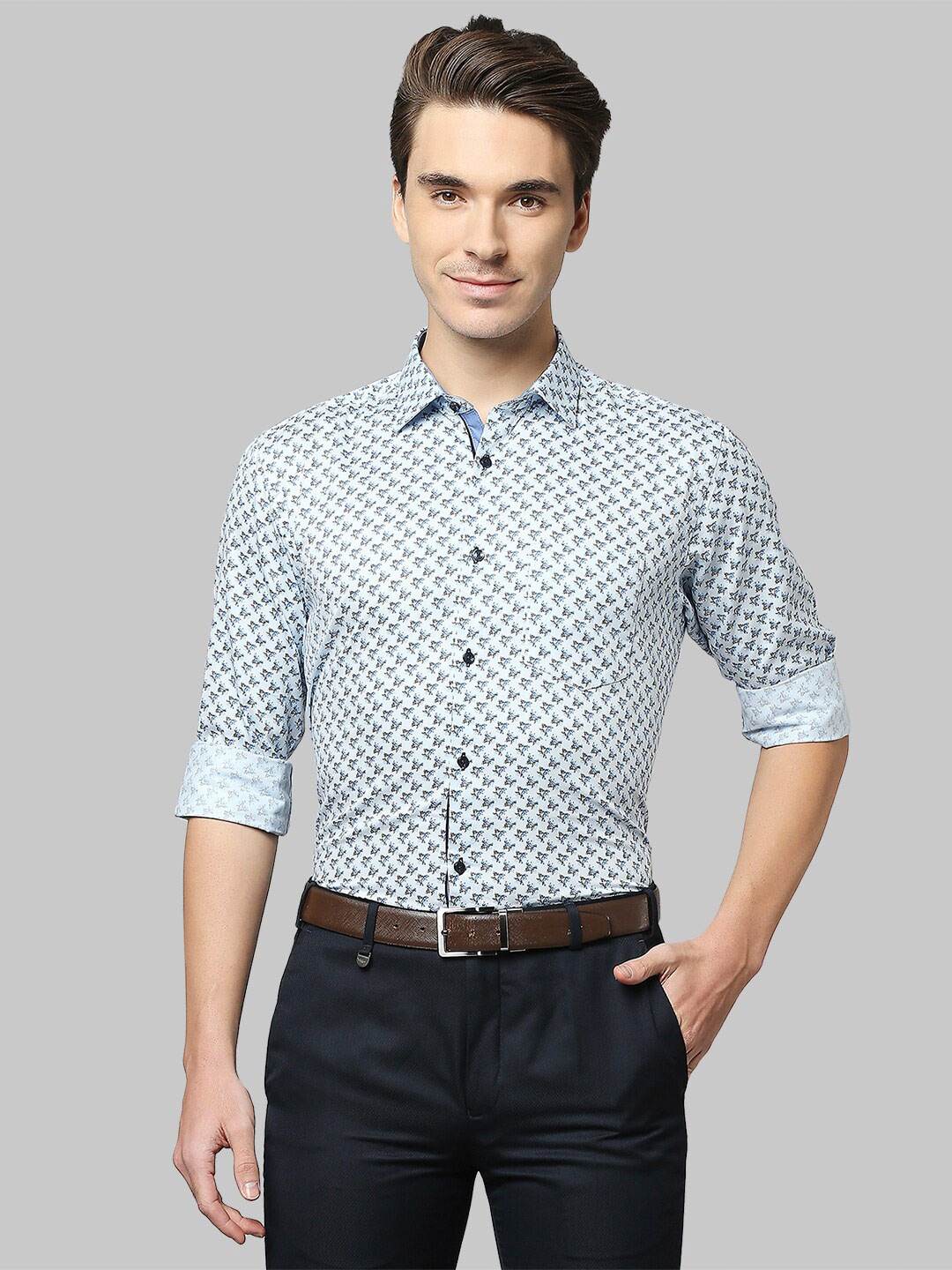 

Park Avenue Men Blue Slim Fit Ditsy Floral Printed Formal Shirt