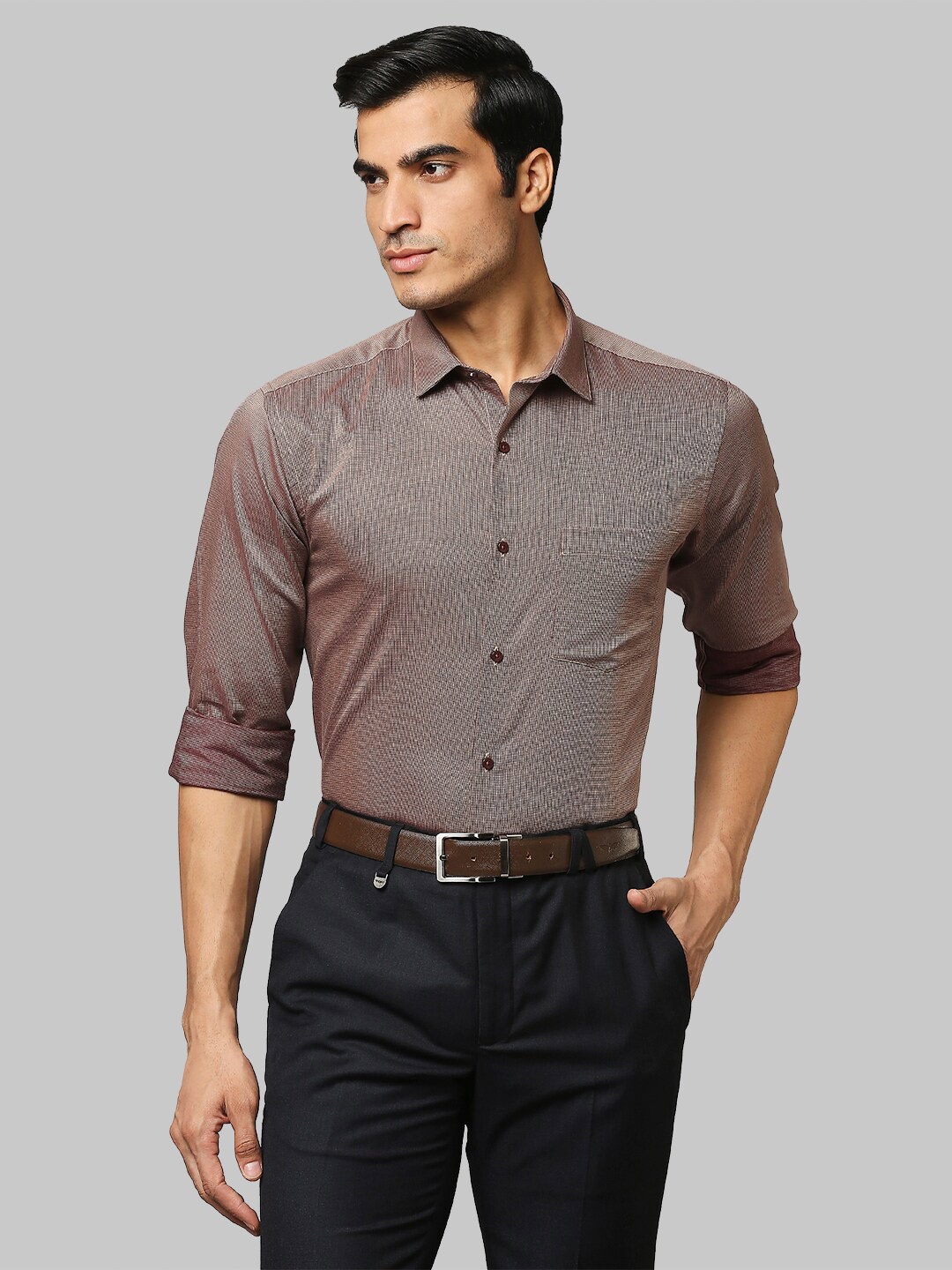 

Park Avenue Men Brown Slim Fit Checked Cotton Formal Shirt