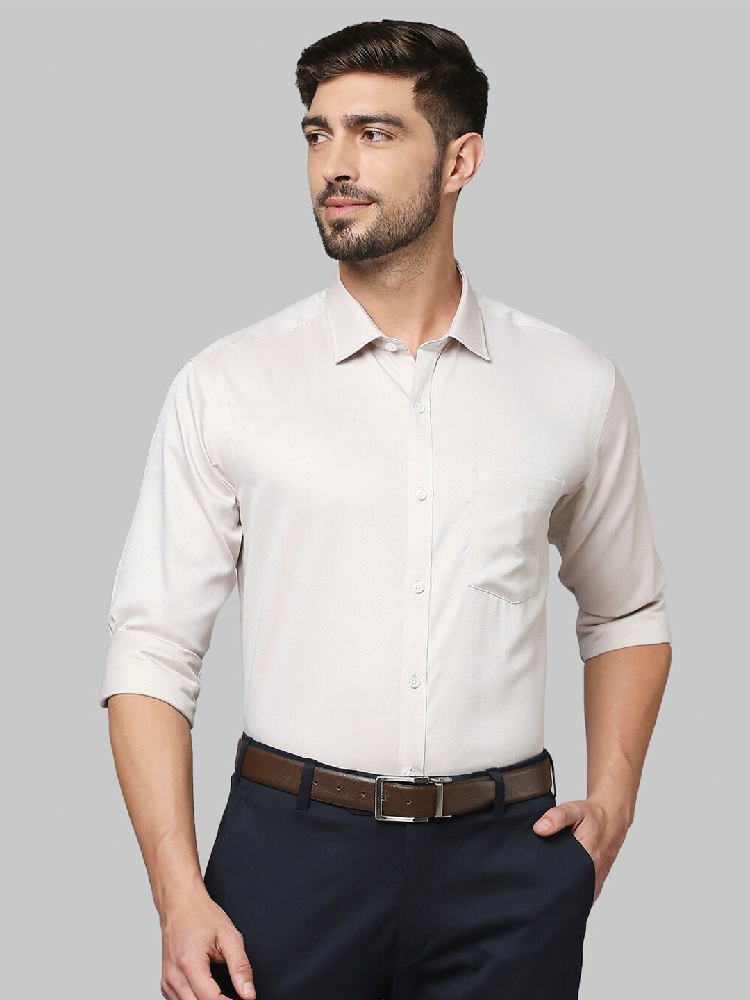 

Park Avenue Men Beige Slim Fit Formal Shirt