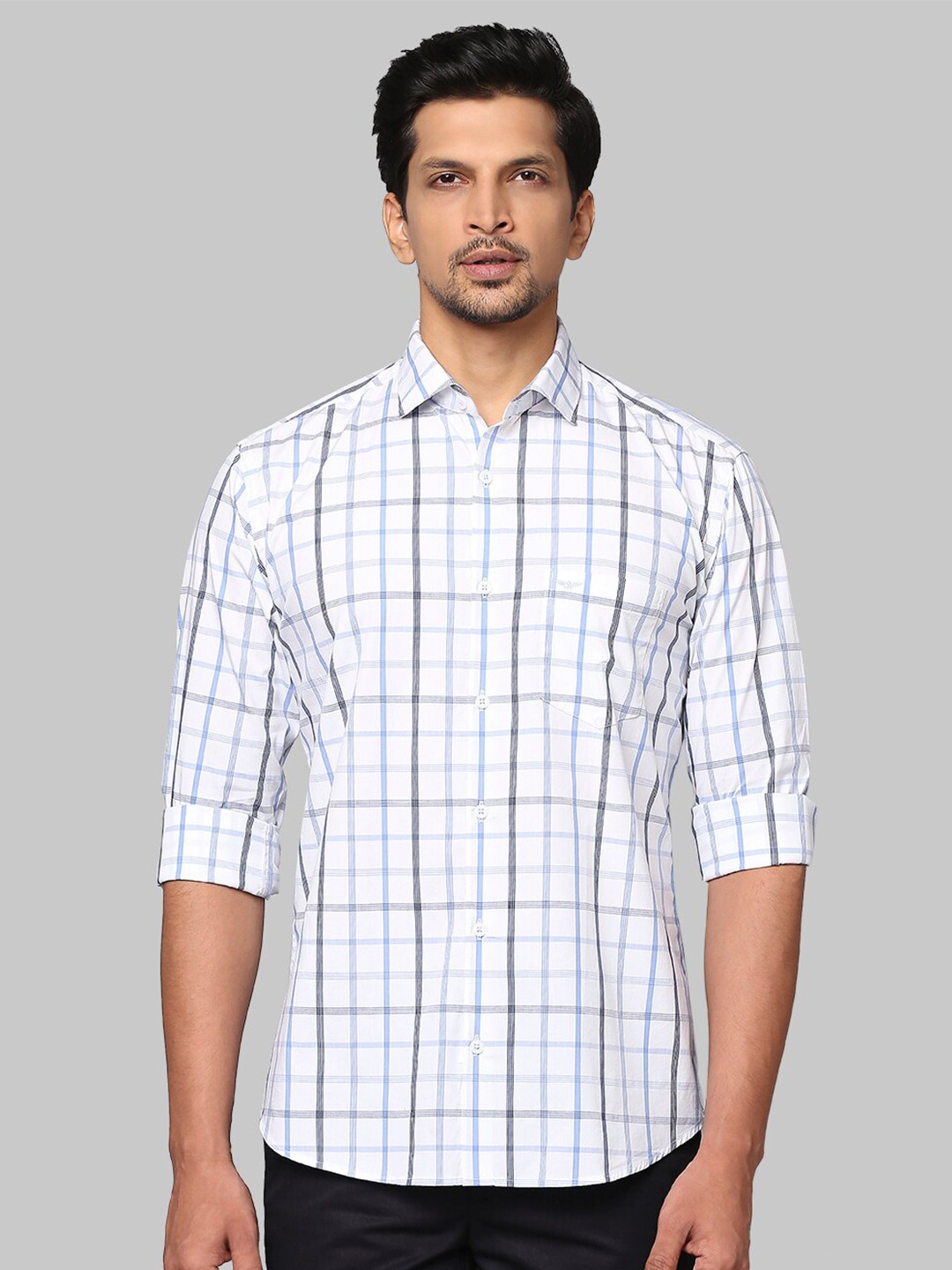 

Park Avenue Men White Slim Fit Checked Casual Shirt