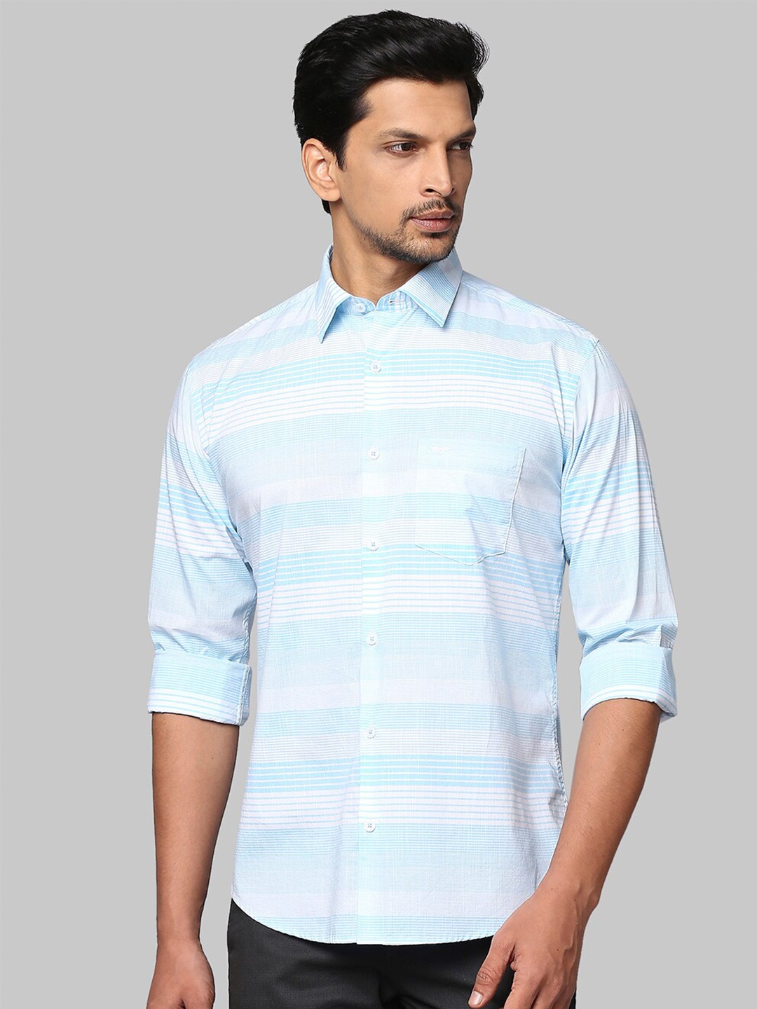 

Park Avenue Men Blue Slim Fit Horizontal Stripes Cotton Casual Shirt