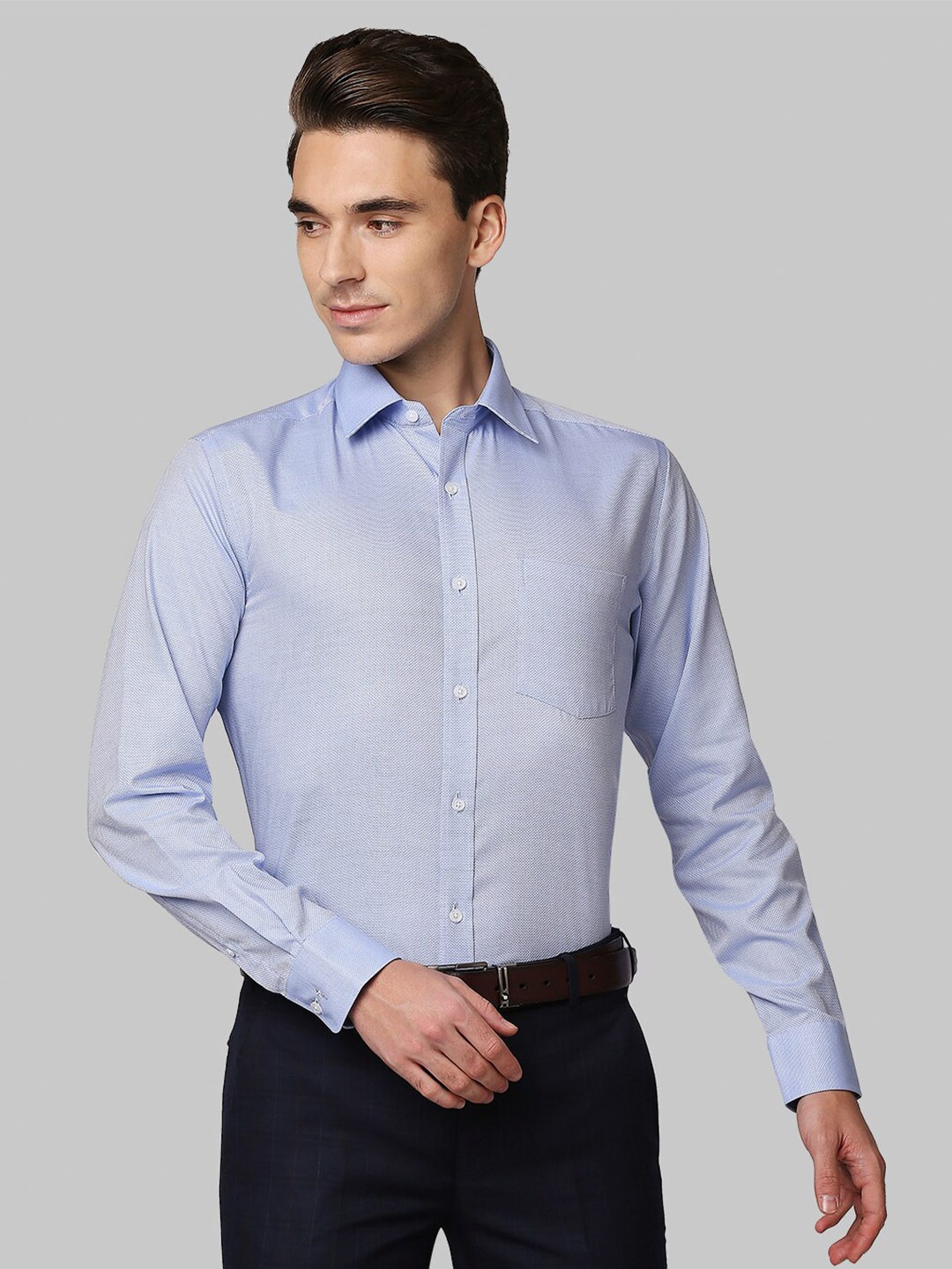 

Park Avenue Men Blue Formal Cotton Shirt