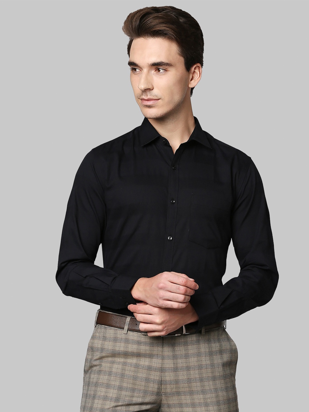 

Park Avenue Men Black Slim Fit Horizontal Stripes Cotton Formal Shirt