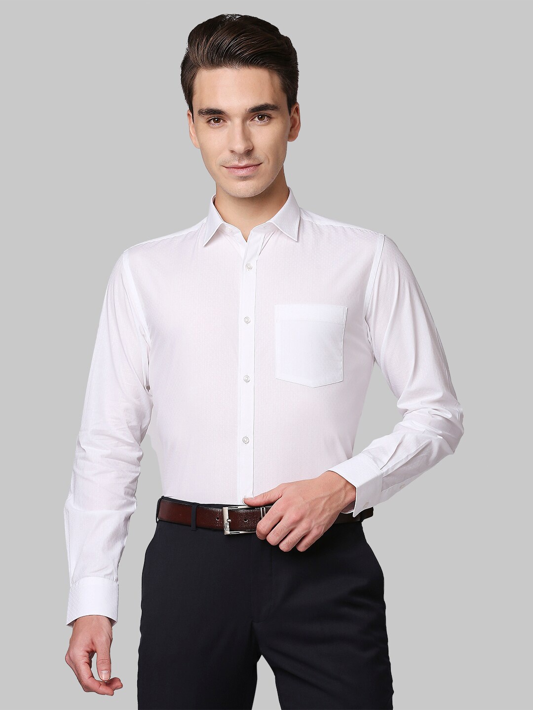 

Park Avenue Men White Slim Fit Cotton Formal Shirt