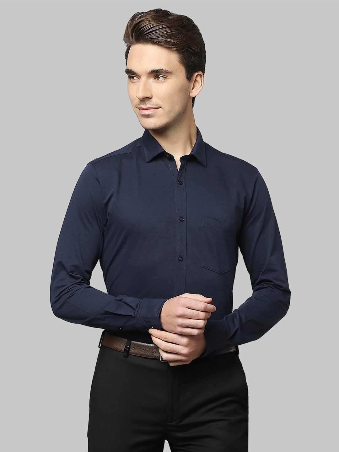 

Park Avenue Men Blue Slim Fit Cotton Formal Shirt