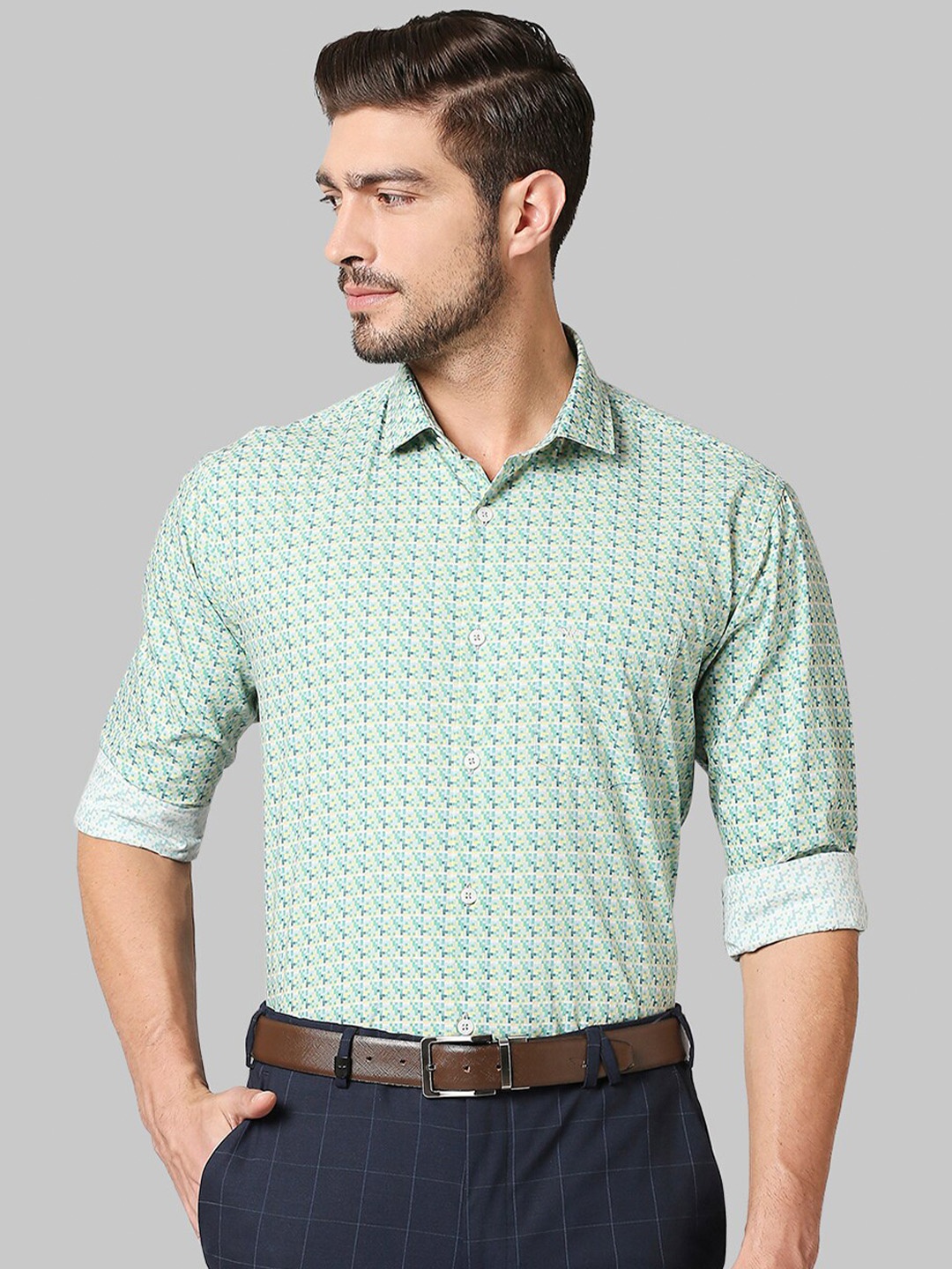 

Park Avenue Men Green & Yellow Slim Fit Printed Cotton Casual Shirt