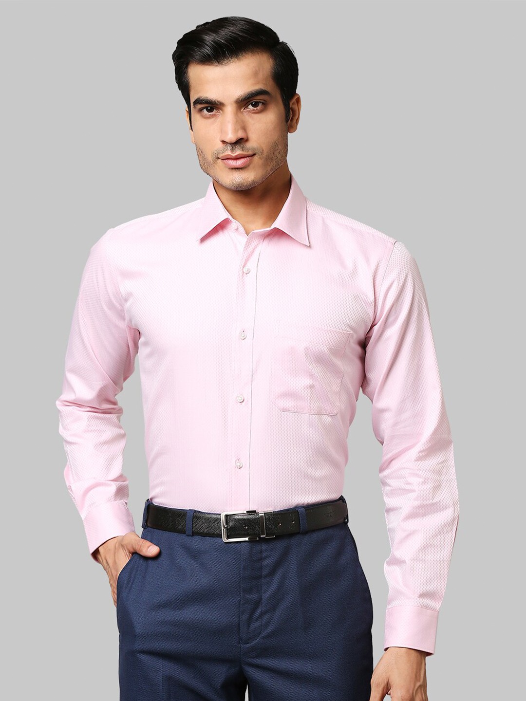 

Raymond Men Pink Self Design Regular Fit Cotton Casual Shirt