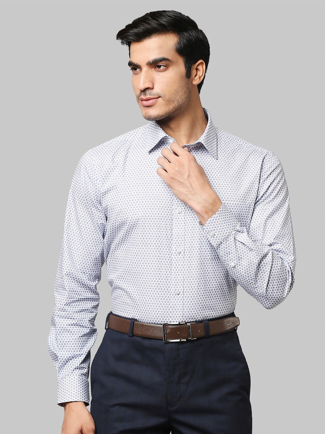 

Raymond Men Grey Slim Fit Printed Formal Cotton Shirt