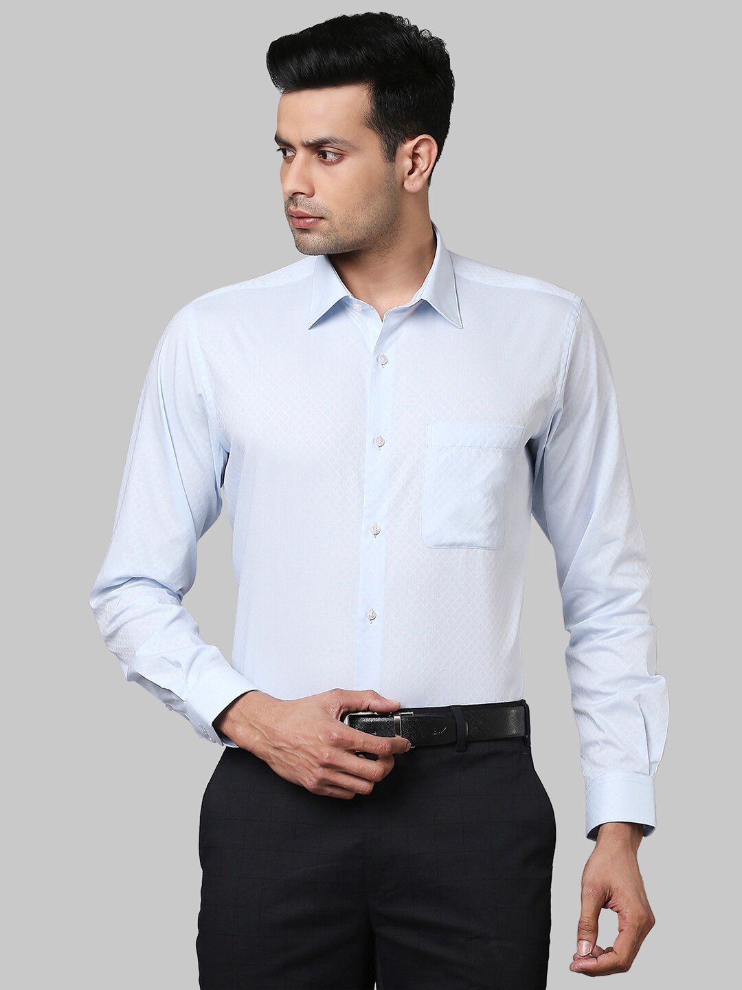 

Raymond Men Blue Regular Fit Cotton Formal Shirt