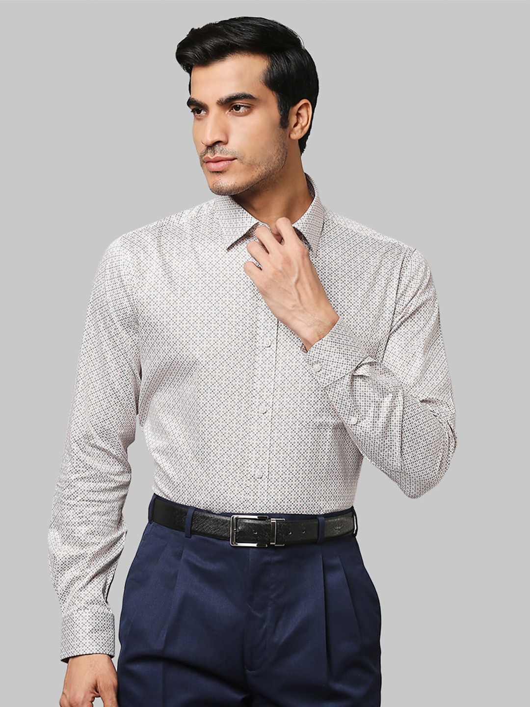 

Raymond Men Yellow Slim Fit Printed Cotton Formal Shirt