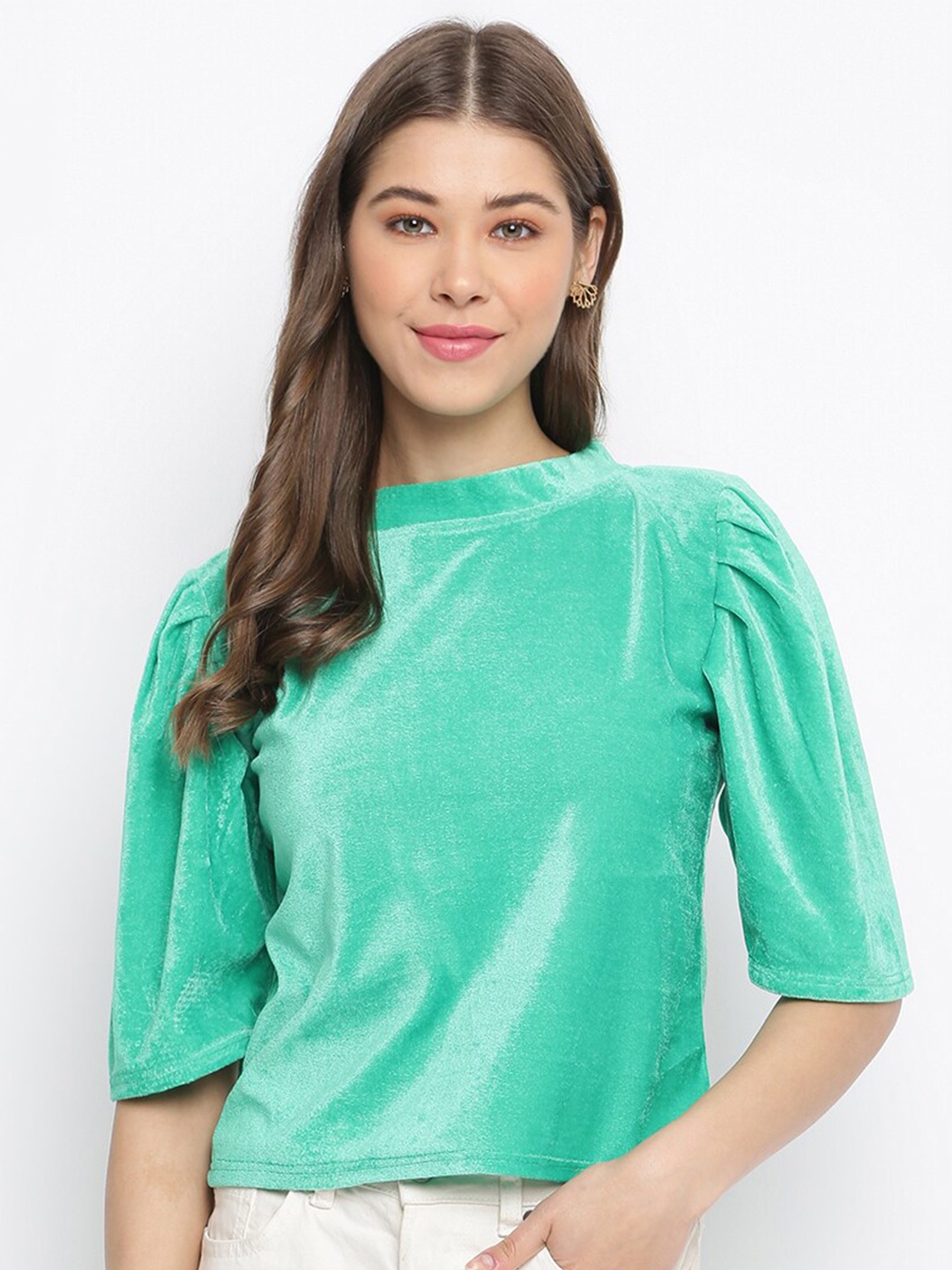 

Mayra Green Solid Velvet Crop Top