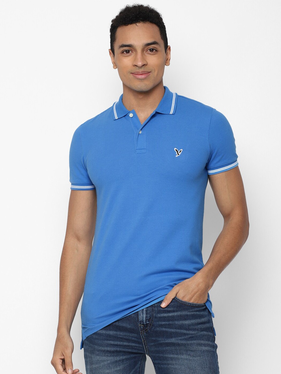 

AMERICAN EAGLE OUTFITTERS Men Blue Polo Collar T-shirt