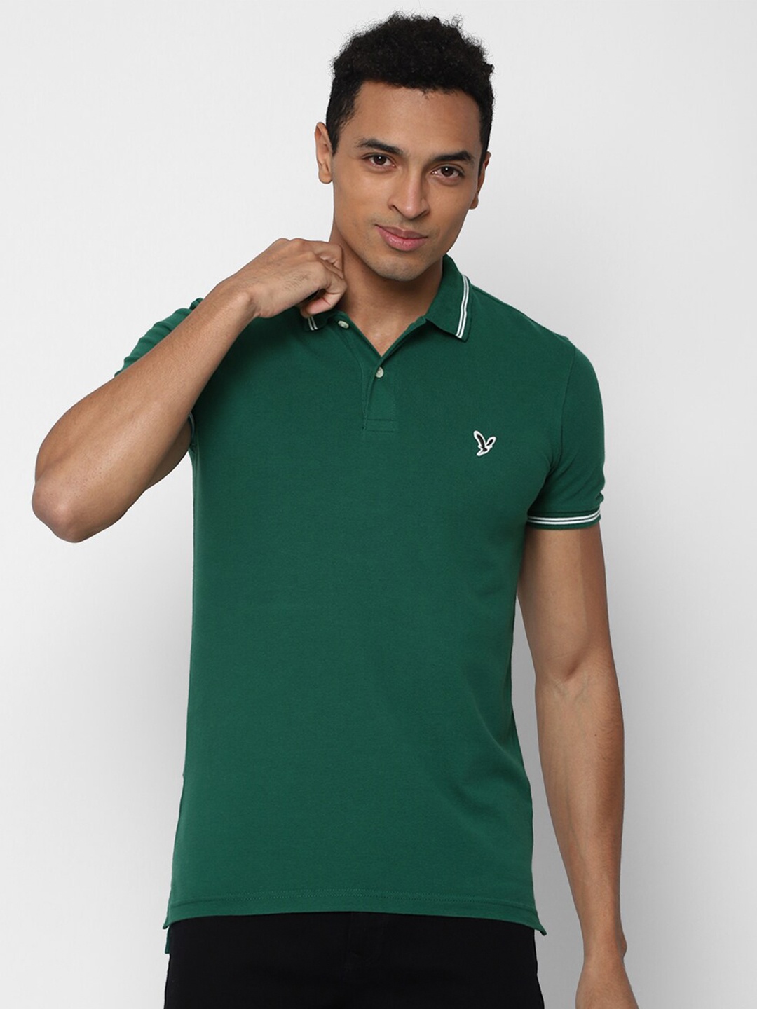 

AMERICAN EAGLE OUTFITTERS Men Green Polo Collar T-shirt