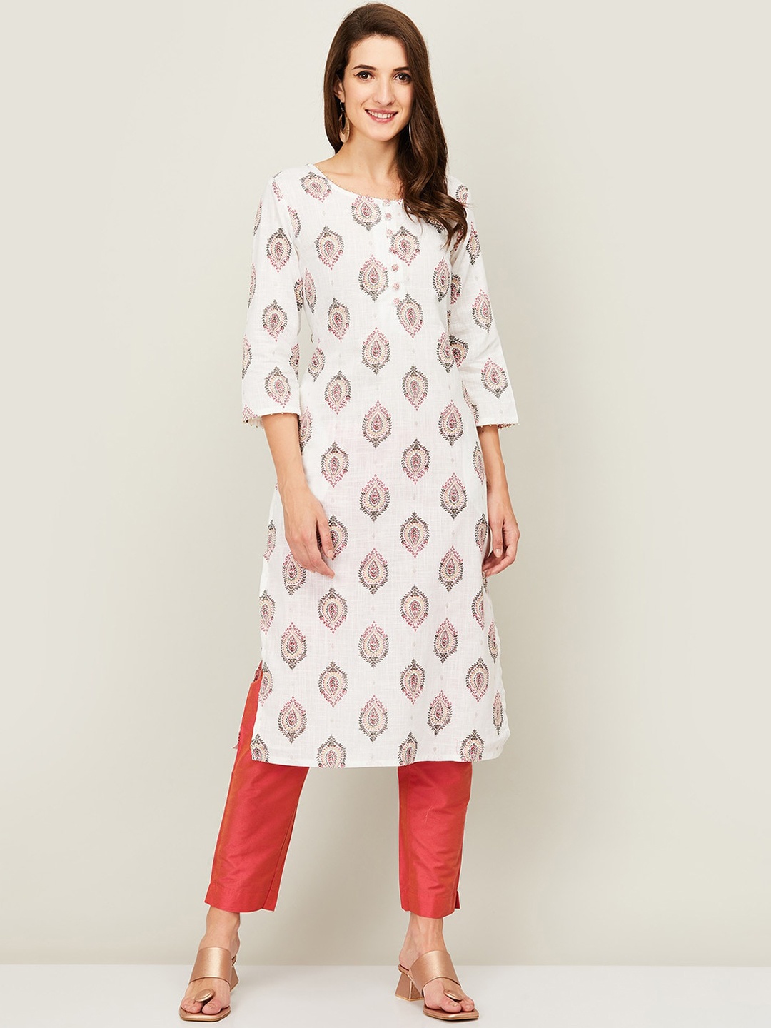 

Melange by Lifestyle Women Off White Ethnic Motifs Printed Thread Work Pure Cotton Kurta
