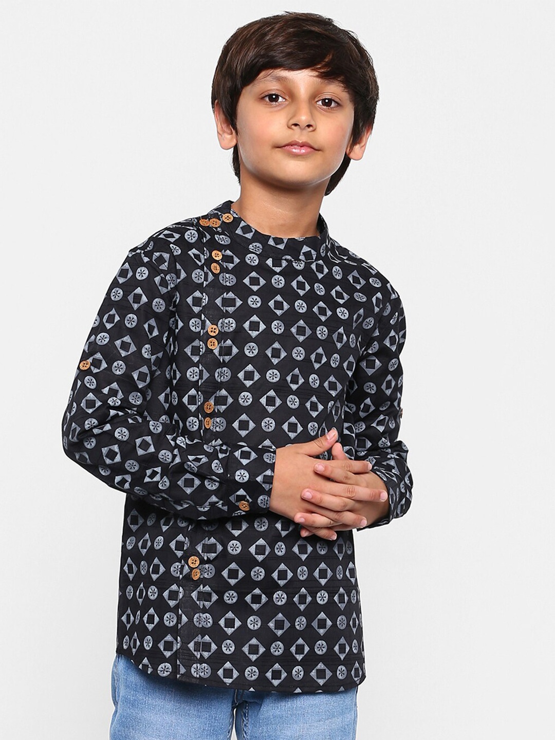 

MANET Boys Black Classic Printed Oxford Cotton Casual Shirt