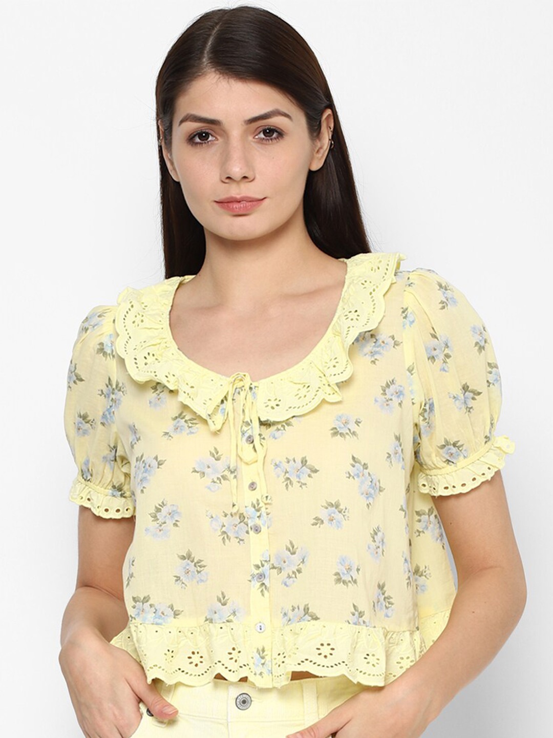 

AMERICAN EAGLE OUTFITTERS Yellow Floral Print Top