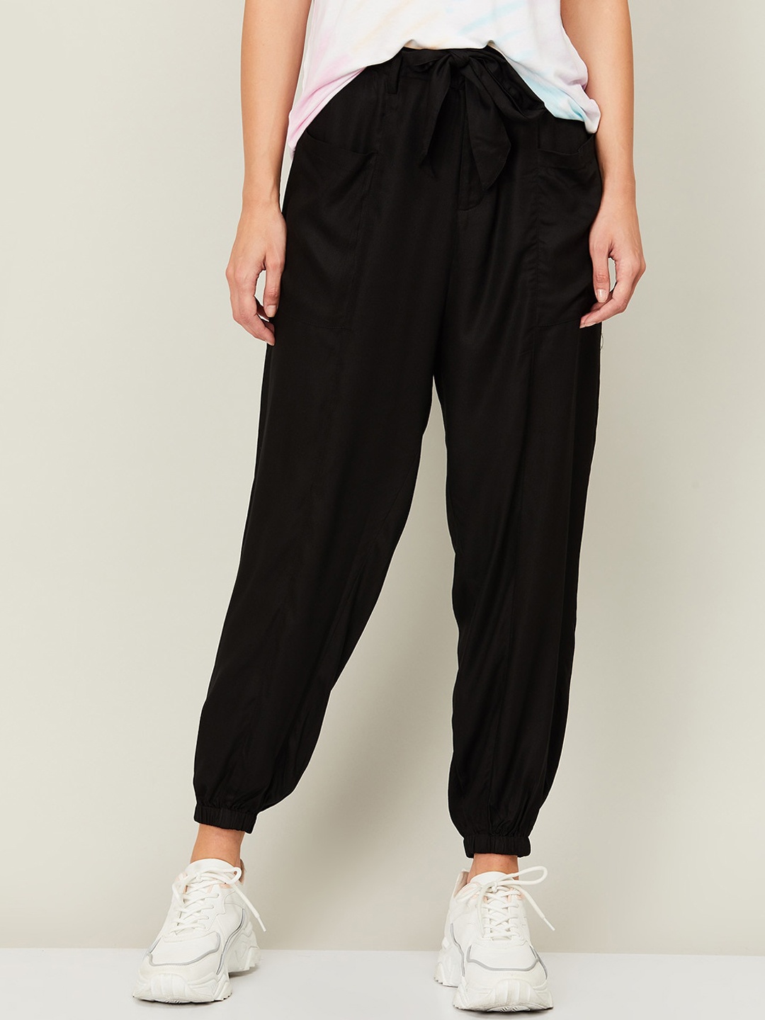 

Ginger by Lifestyle Women Black Joggers Trousers