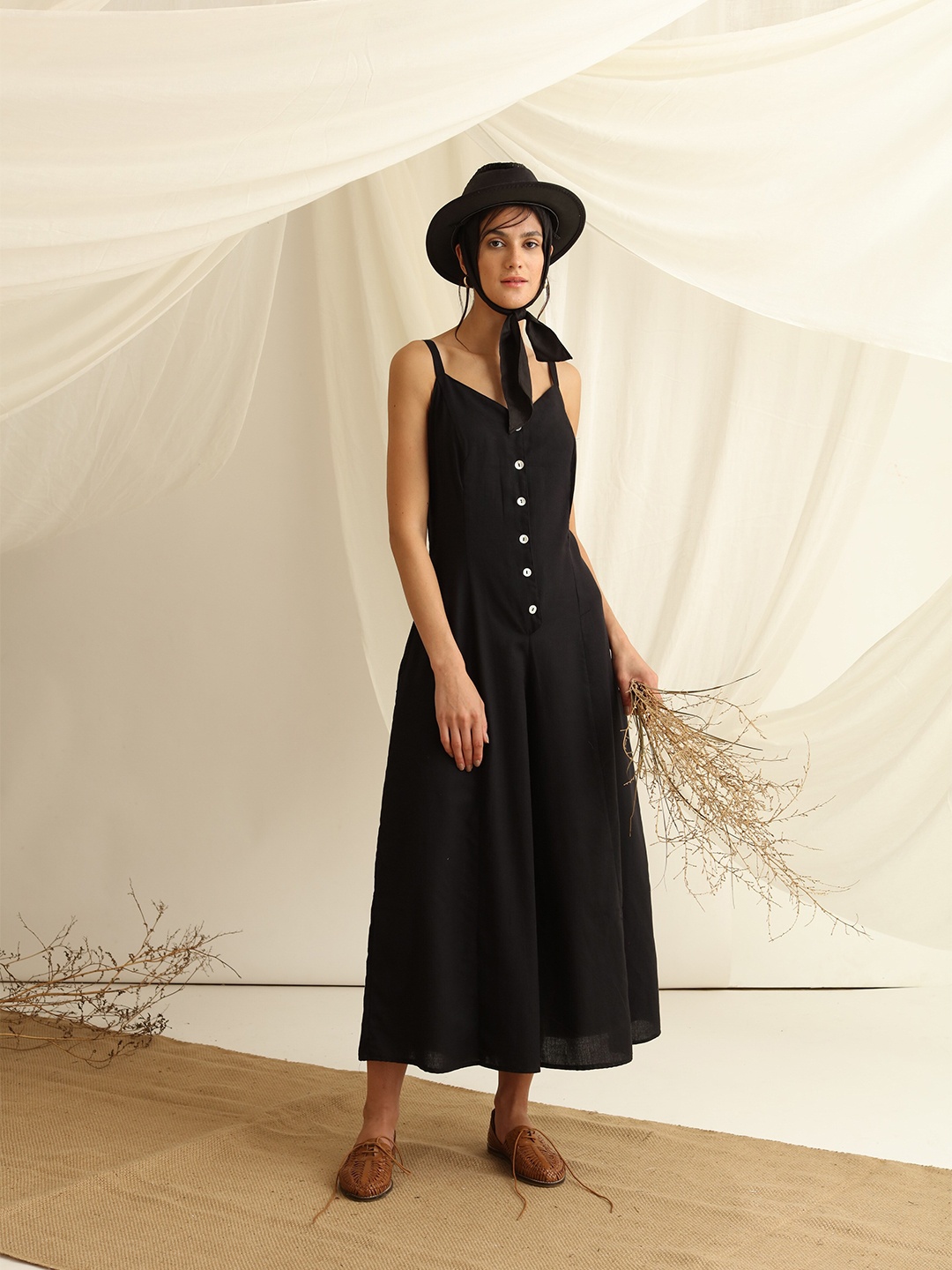 

blue hour Women Black Solid Sleeveless Jumpsuit