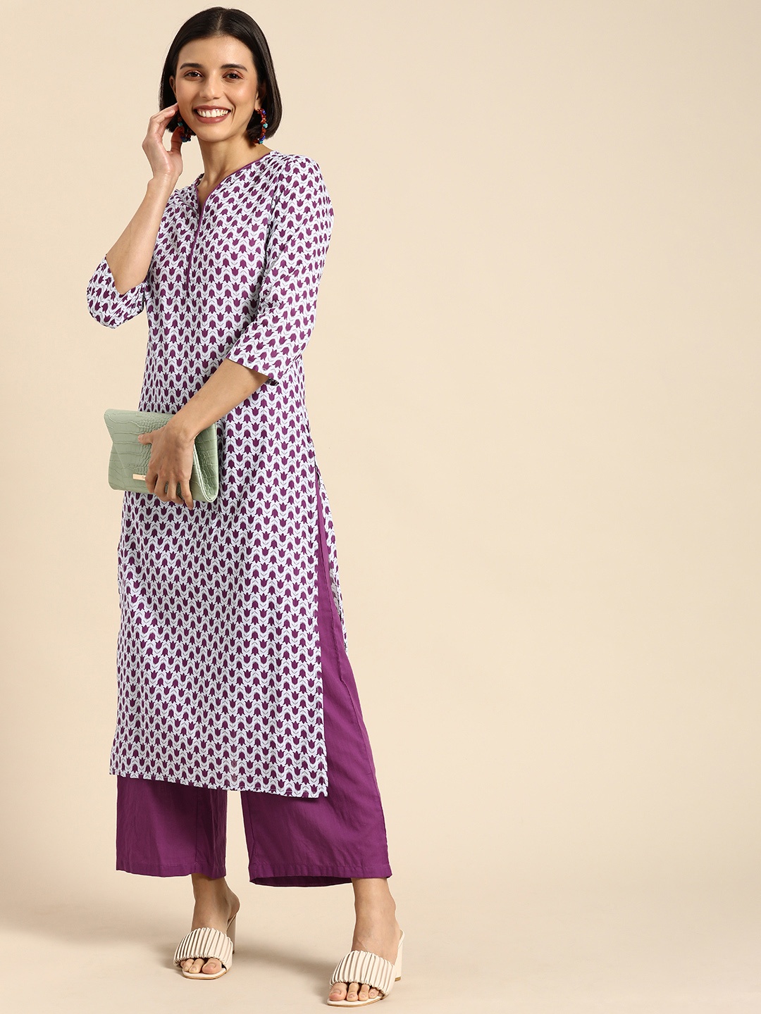 

Anouk Women Purple & White Floral Printed Pure Cotton Kurta with Palazzos
