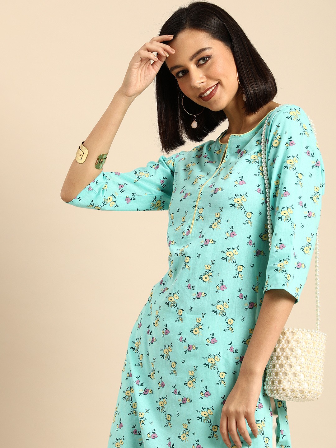 

Anouk Women Blue Floral Printed Casual Kurta