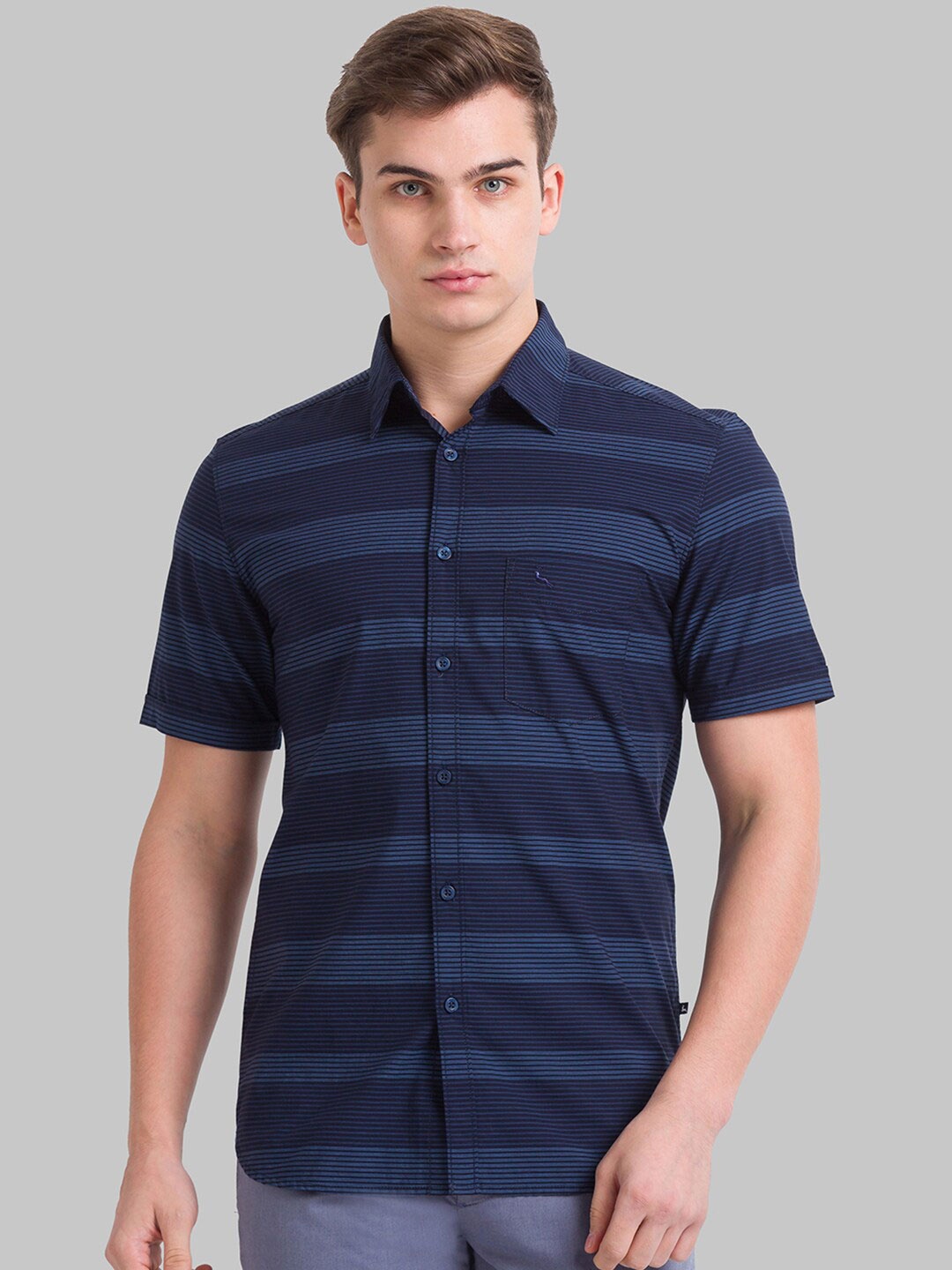 

Parx Men Blue Slim Fit Horizontal Stripes Cotton Casual Shirt