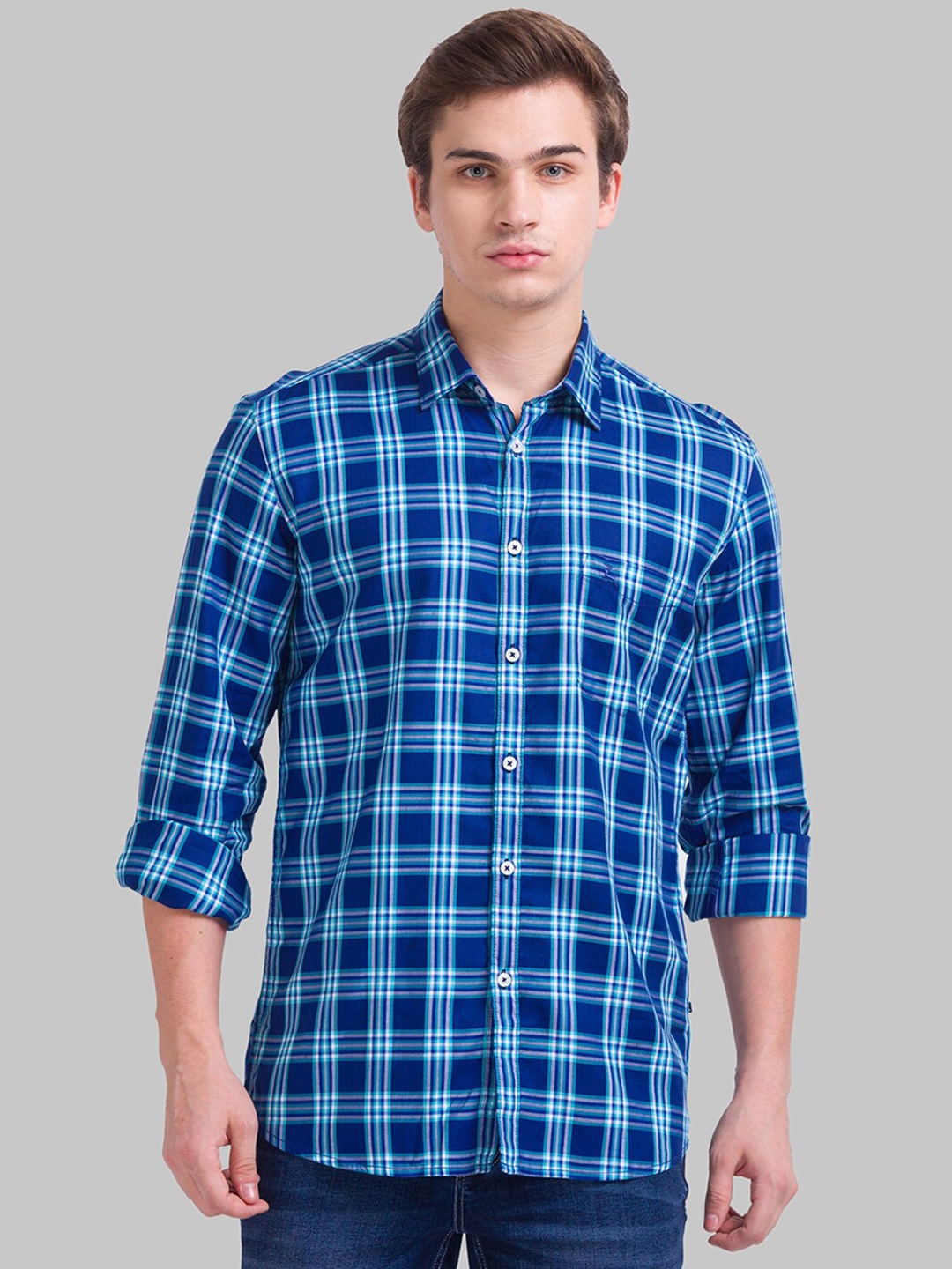 

Parx Men Blue Slim Fit Checked Casual Shirt