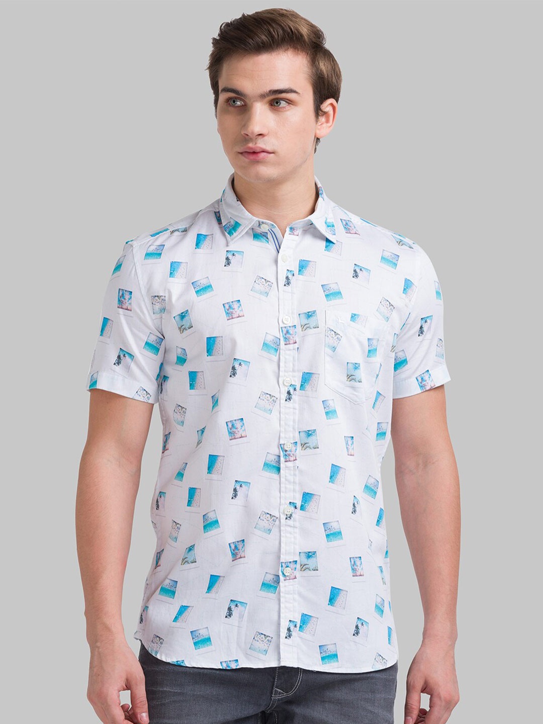 

Parx Men White & Blue Slim Fit Printed Casual Shirt