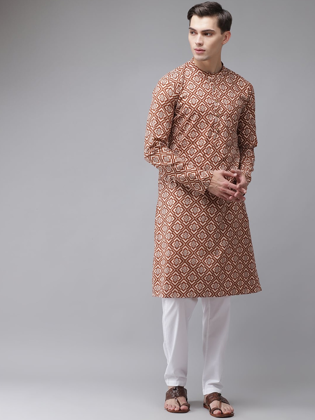 

See Designs Men Beige Ethnic Motifs Printed Handloom Kurta
