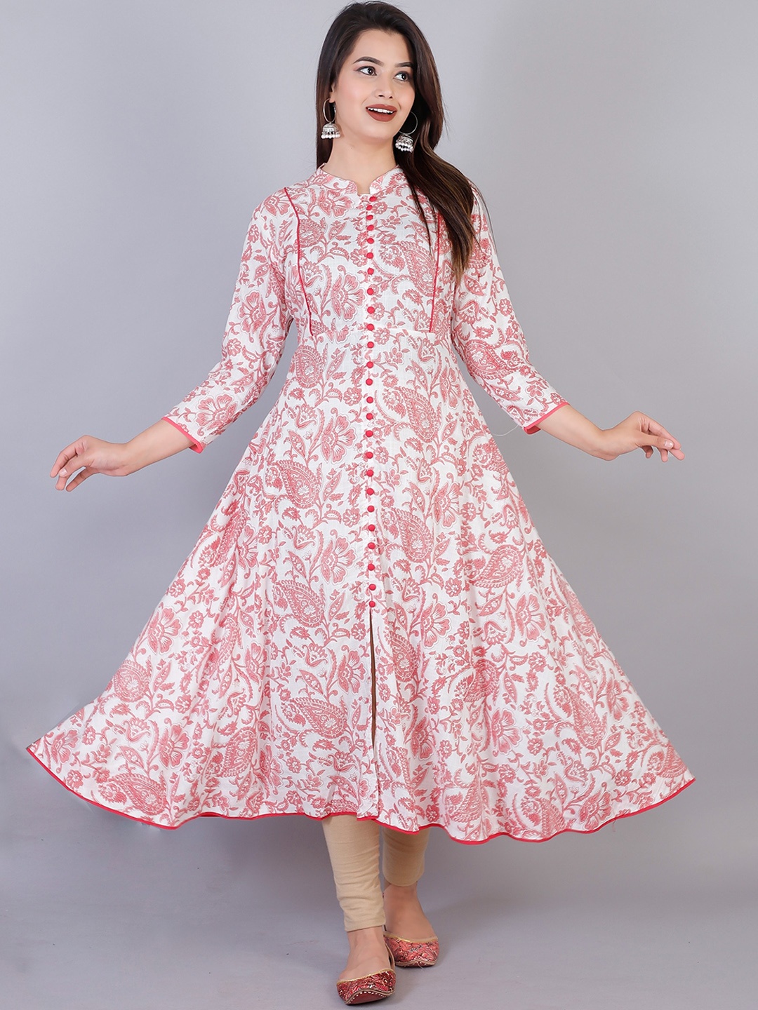 

KALINI Women Pink & White Paisley Printed Cotton Anarkali Kurta