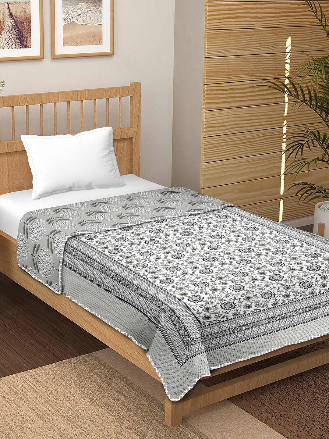 

BELLA CASA Grey & White Ethnic Motifs 150 GSM Single Bed Dohar