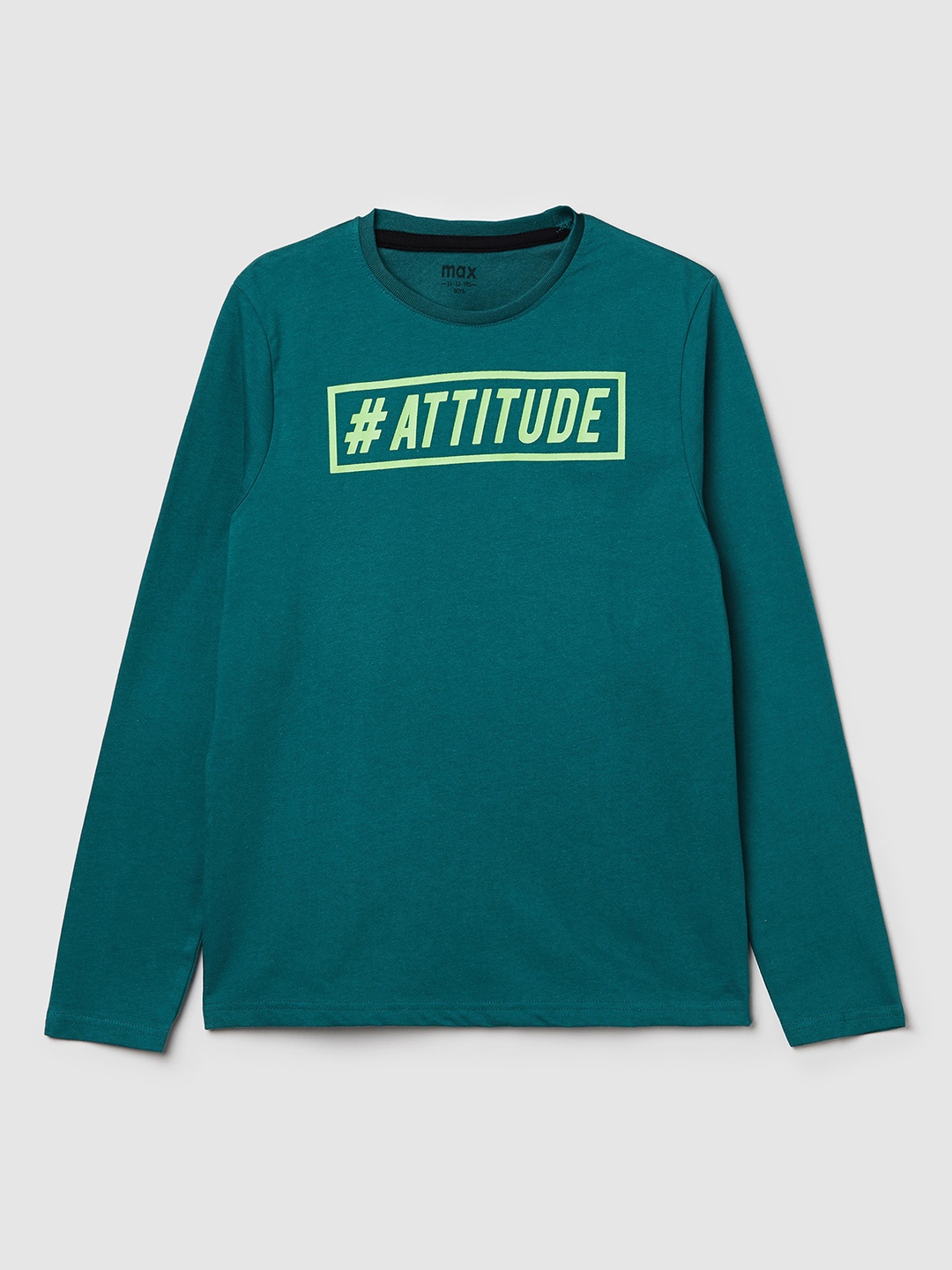 

max Boys Green Typography T-shirt