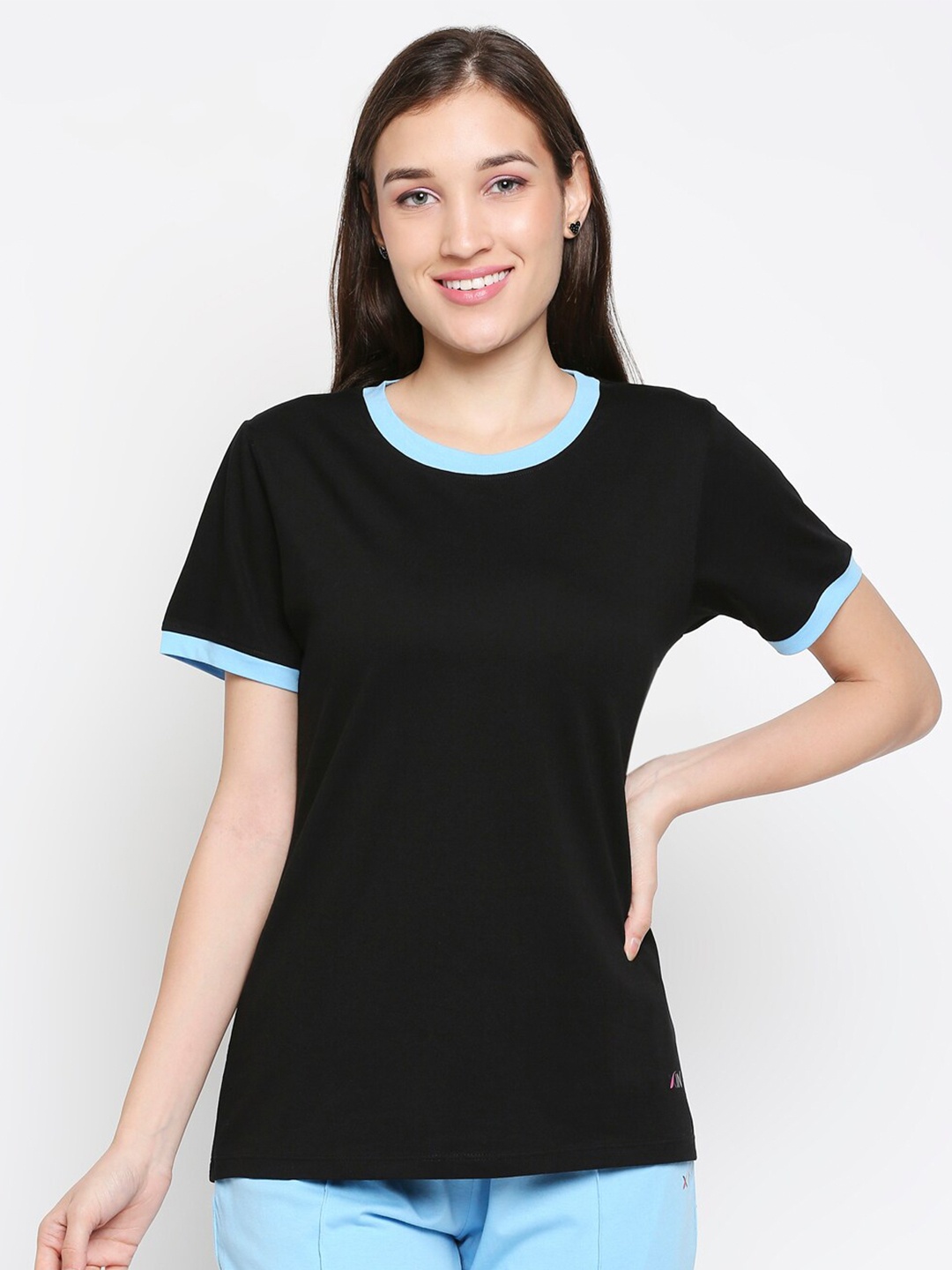 

XIN Women Black & Turquoise Blue Pure Cotton T-shirt