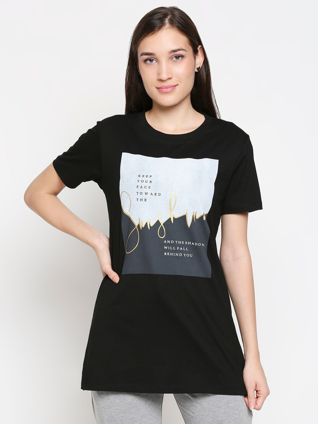 

XIN Women Black & White Printed T-shirt