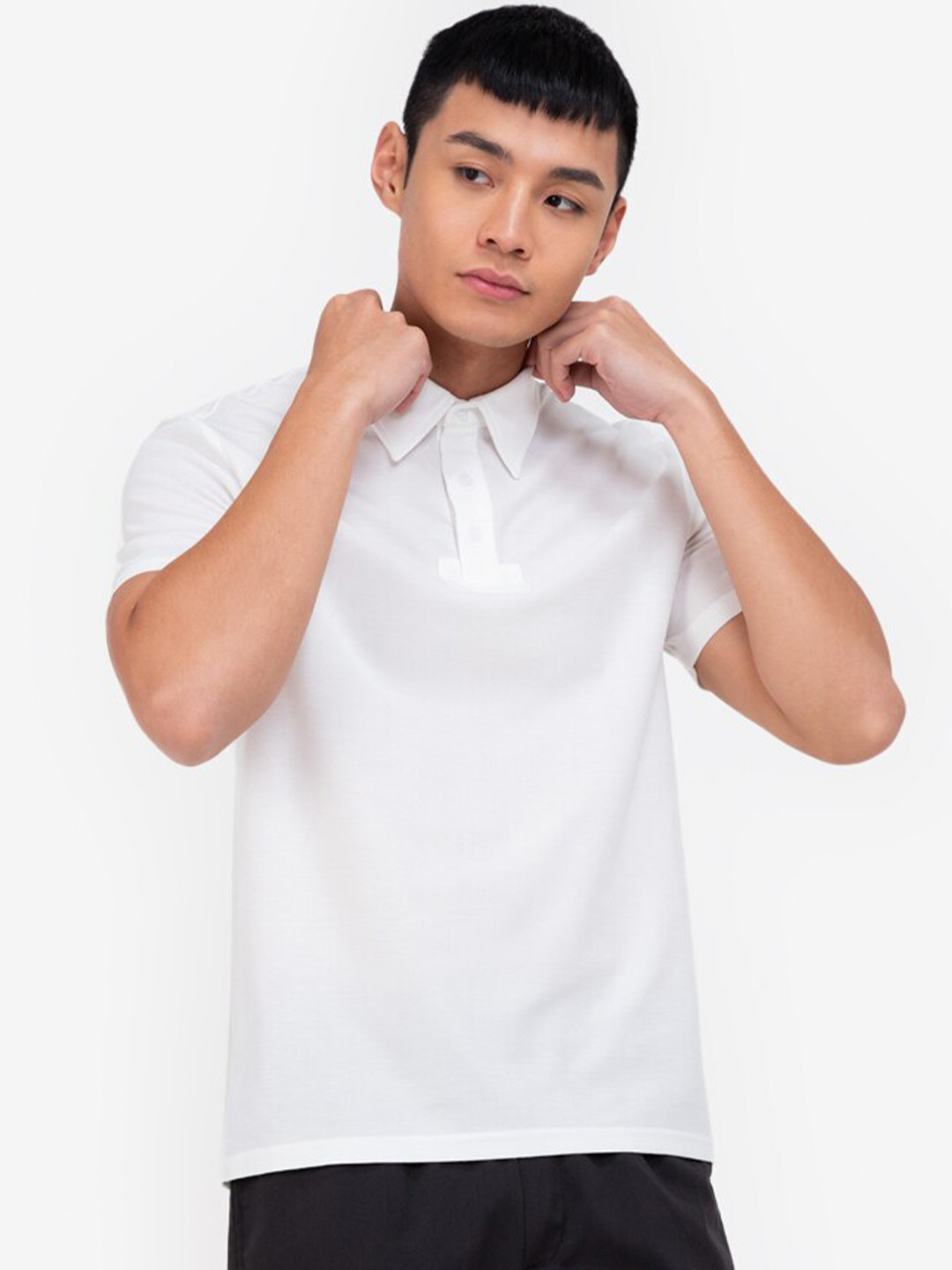 

ZALORA BASICS Men White Polo Collar T-shirt