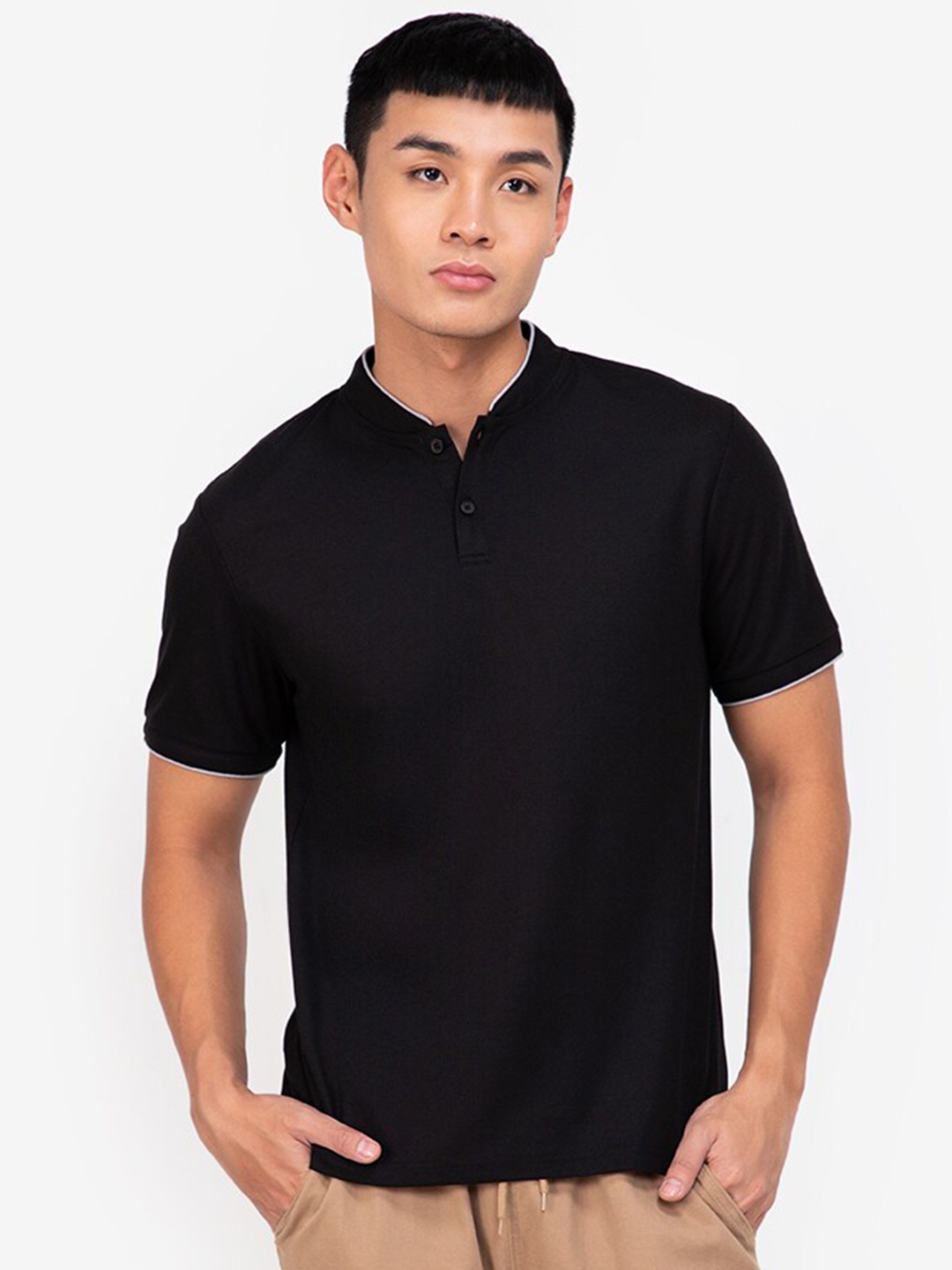 

ZALORA BASICS Men Black Mandarin Collar T-shirt