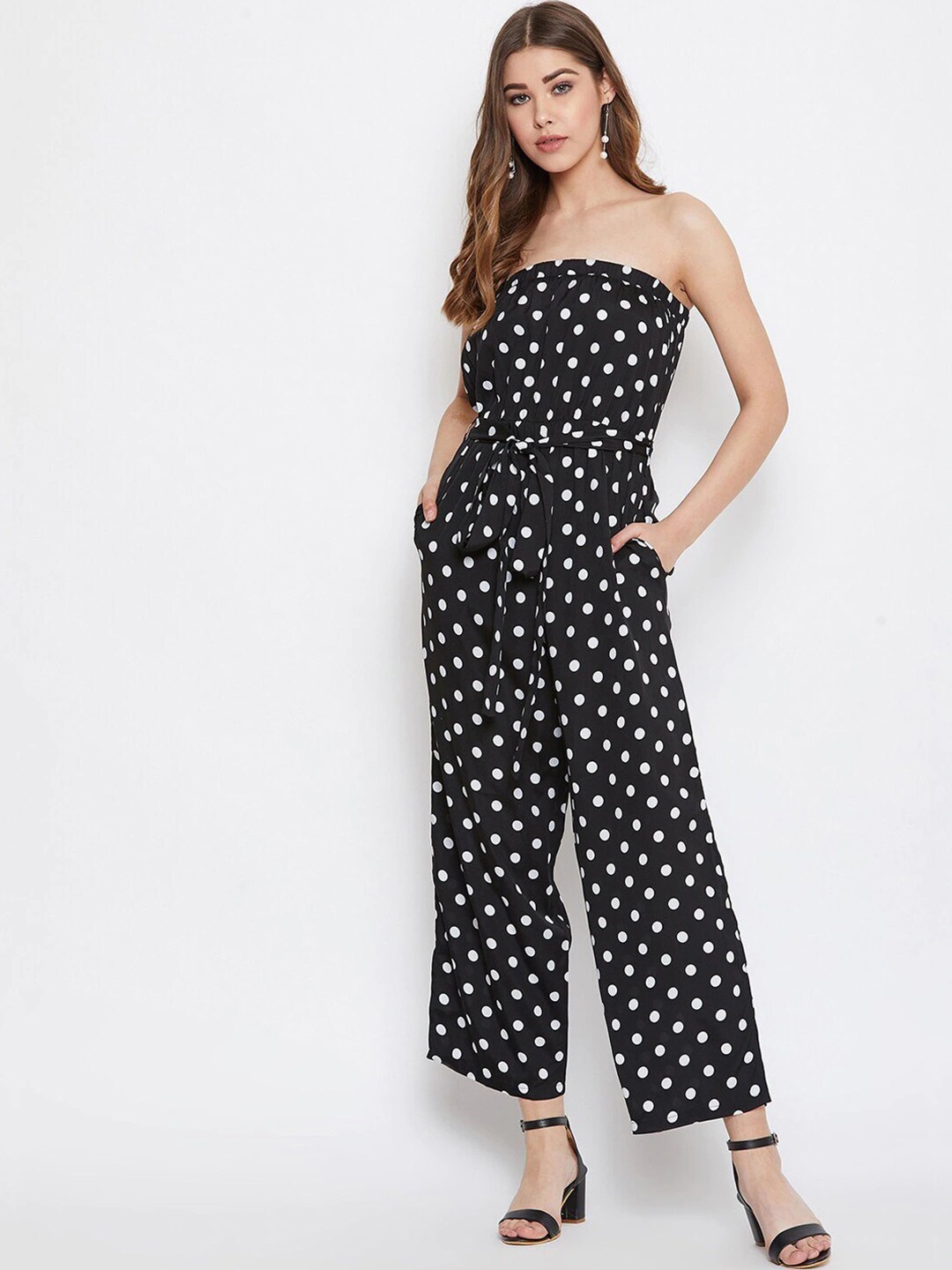 

Berrylush Black & White Strapless Polka Dot Printed Basic Jumpsuit