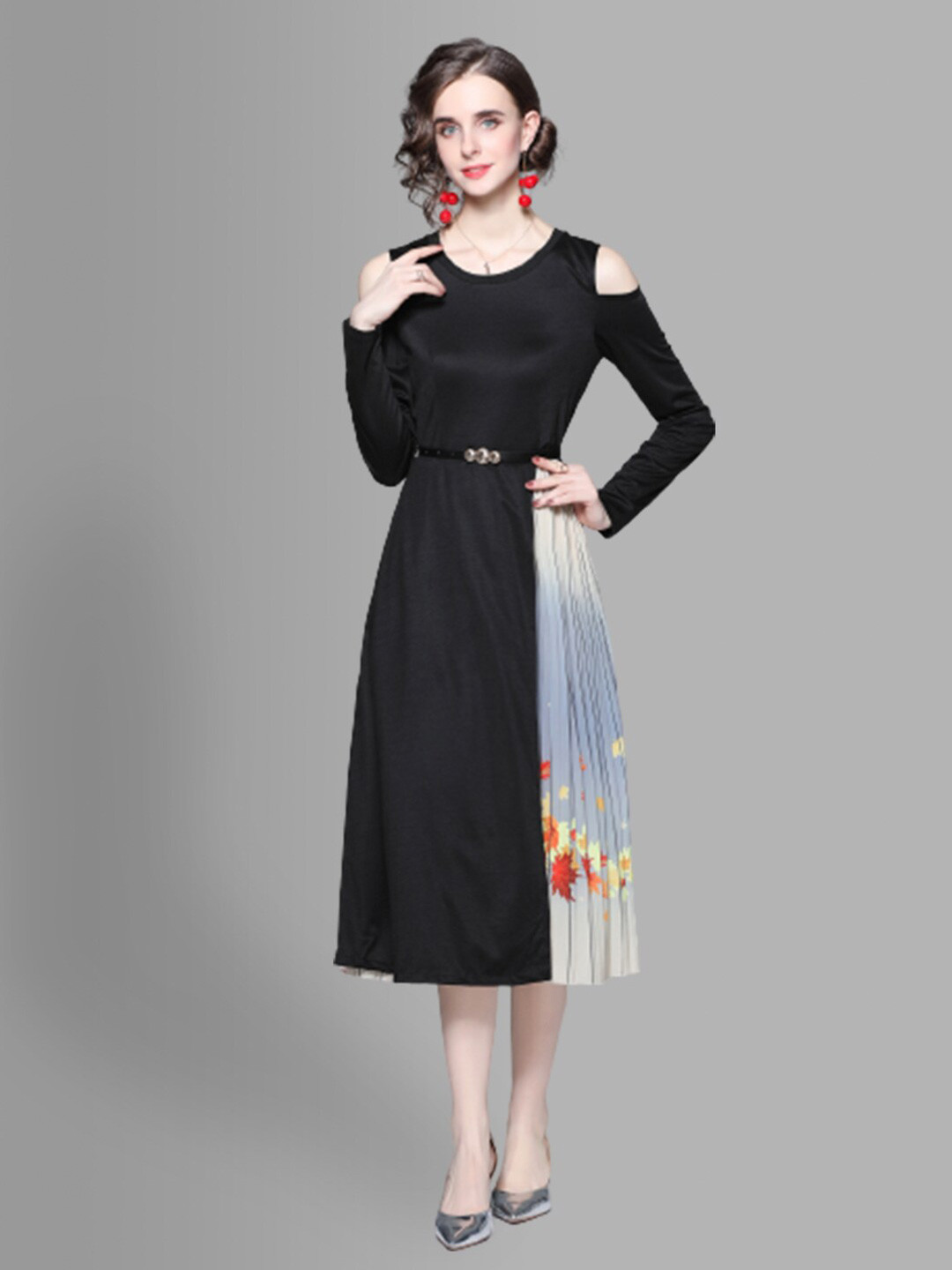 

JC Collection Black Solid Midi Dress