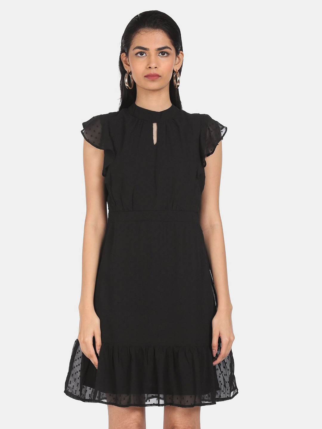 

SHFFL Black Keyhole Neck A-Line Dress
