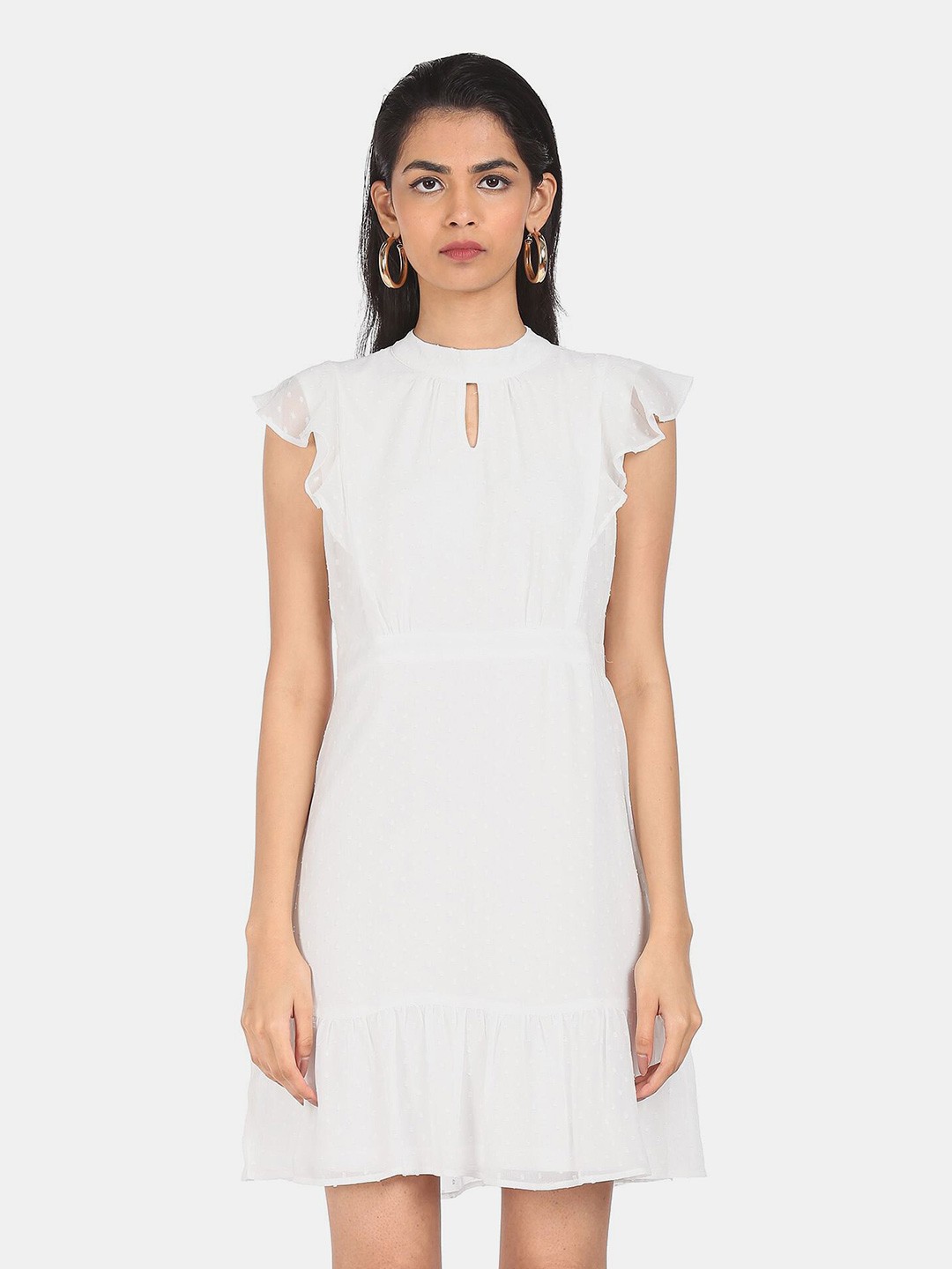 

SHFFL White Choker Neck Dress