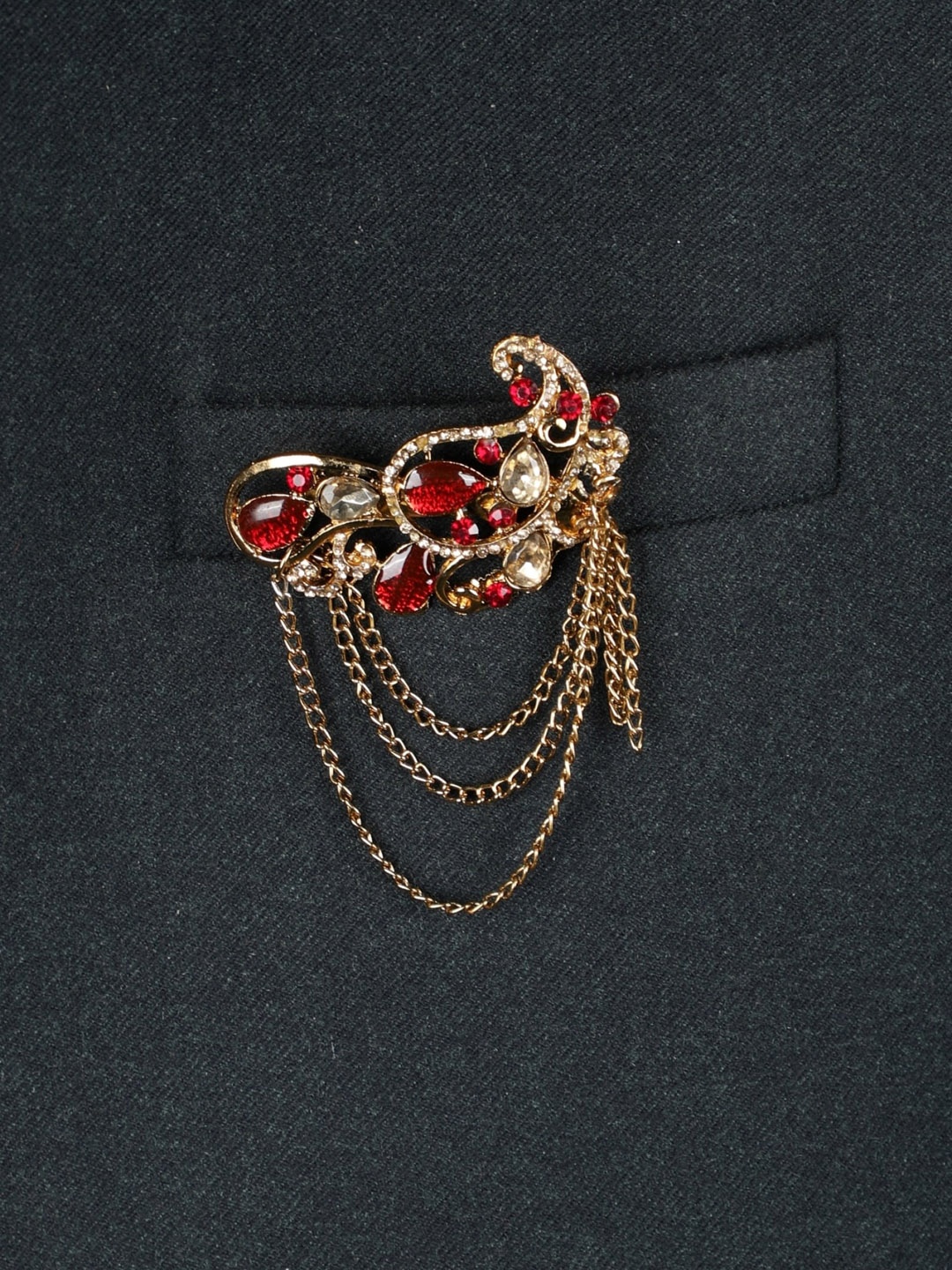 

Alvaro Castagnino Men Gold-Toned & Maroon Stone-Studded Lapel Pin Brooch