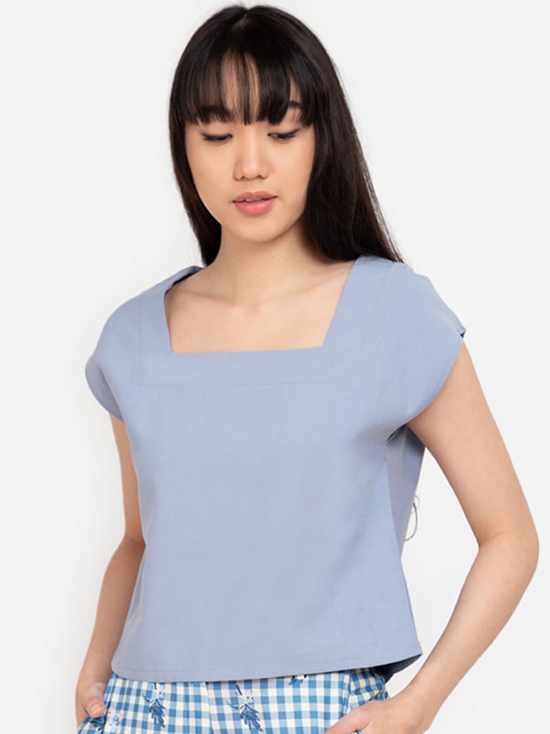 

ZALORA BASICS Women Blue Square Neck Crop Top