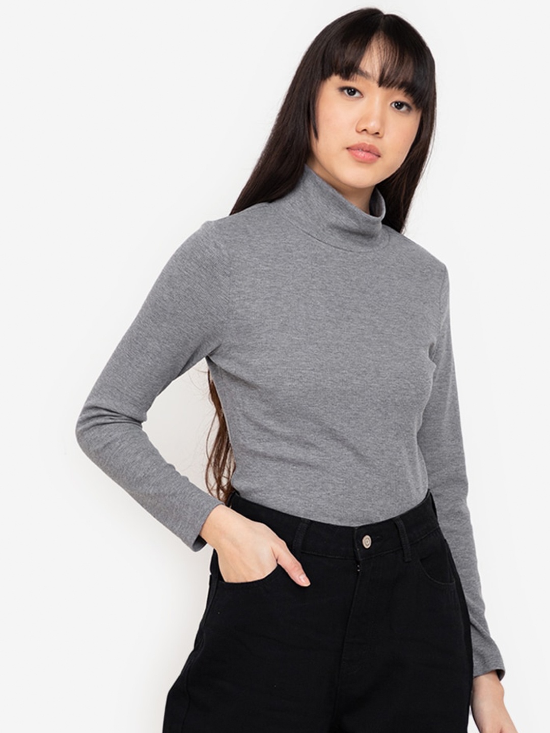 

ZALORA BASICS Women Grey Solid Top