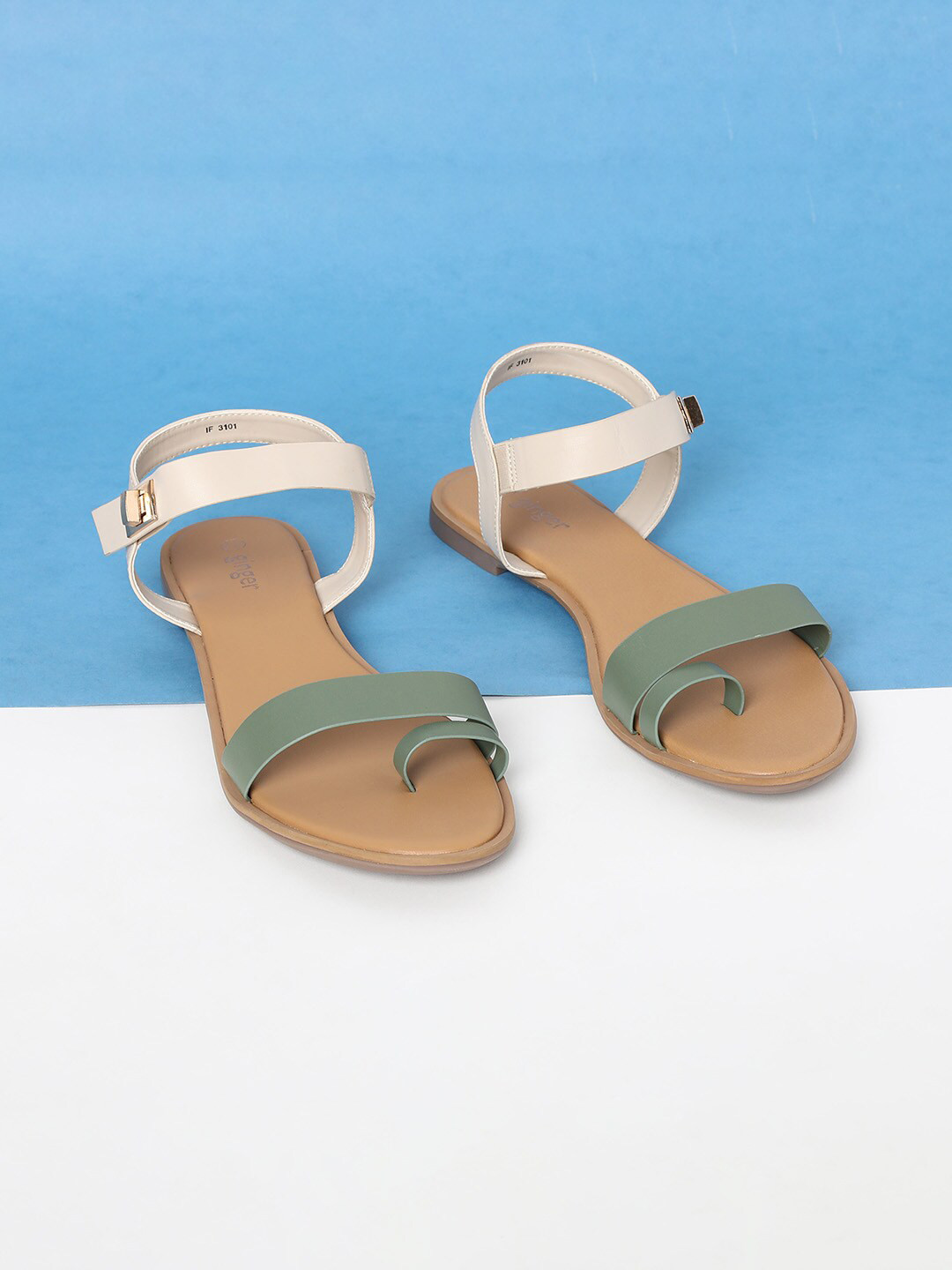 

Ginger by Lifestyle Women Olive Green & Cream-Coloured One Toe Flats