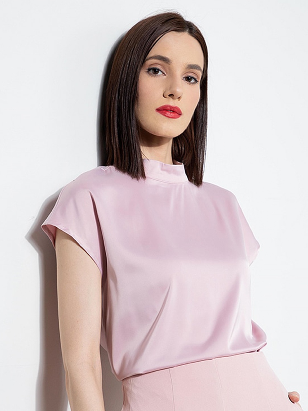 

ZALORA OCCASION Women Pink Solid High Neck Satin Top