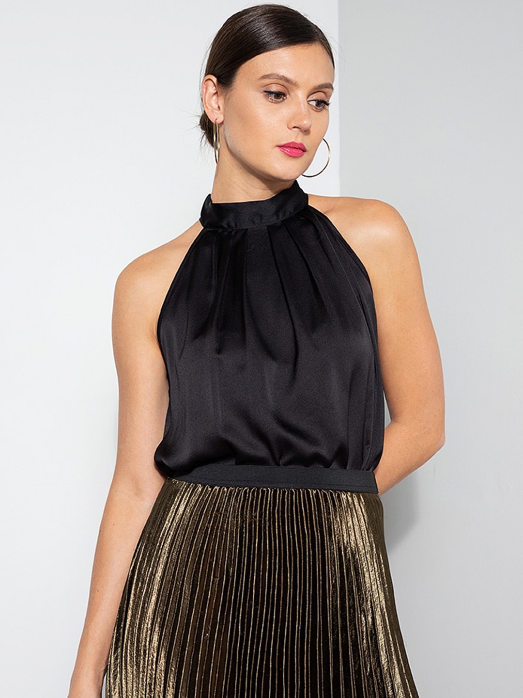 

ZALORA OCCASION Black Halter Neck Crop Top