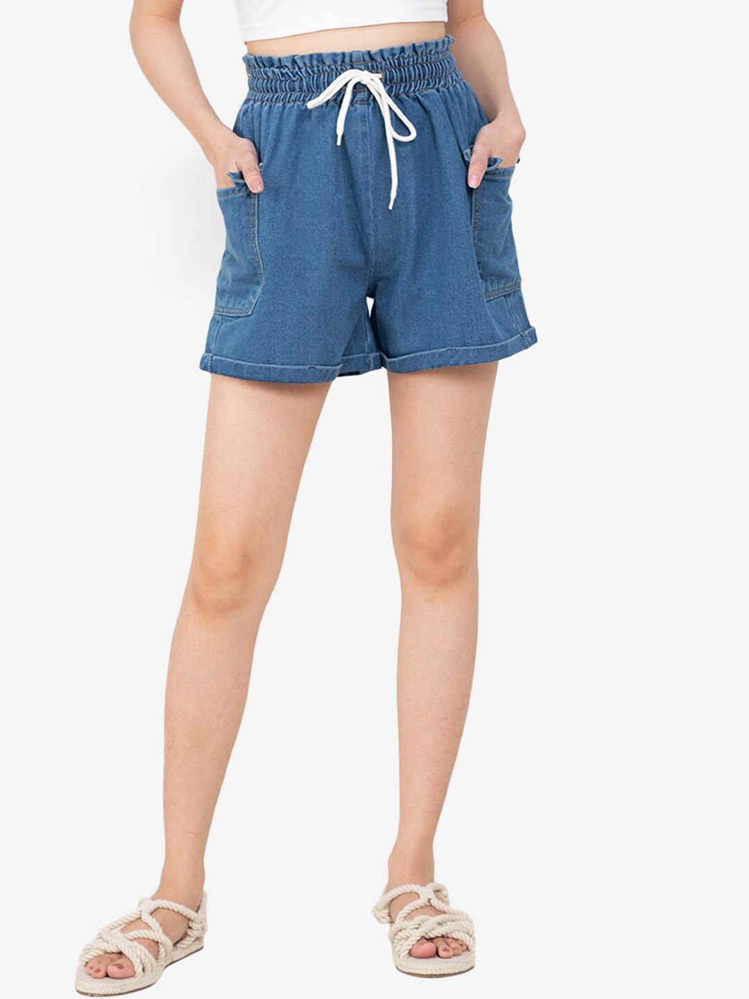 

ZALORA BASICS Women Blue Regular Fit High-Rise Shorts