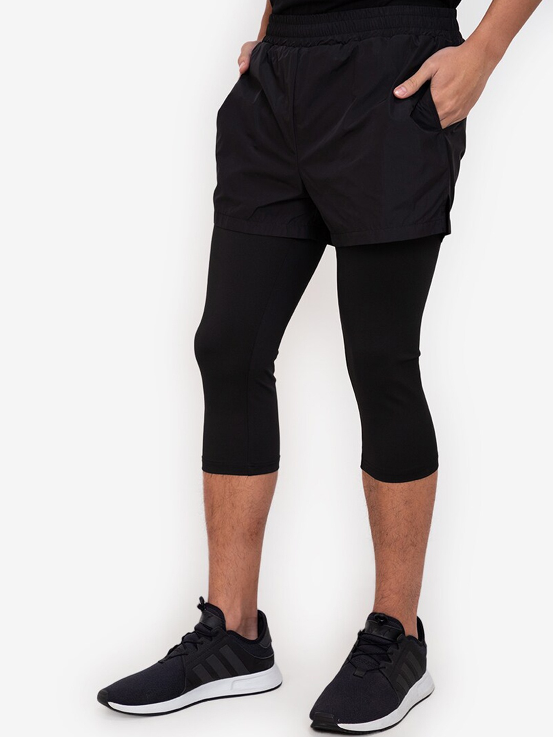 

ZALORA ACTIVE Men Black 2-In-1 Sports Shorts