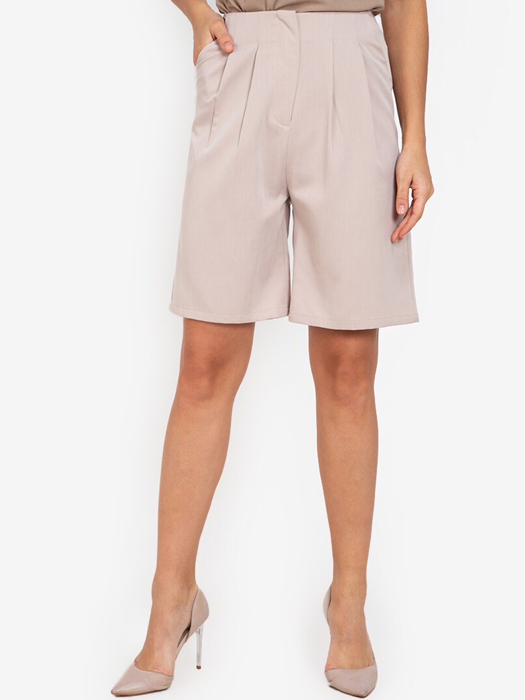 

ZALORA WORK Women Taupe High-Rise Shorts